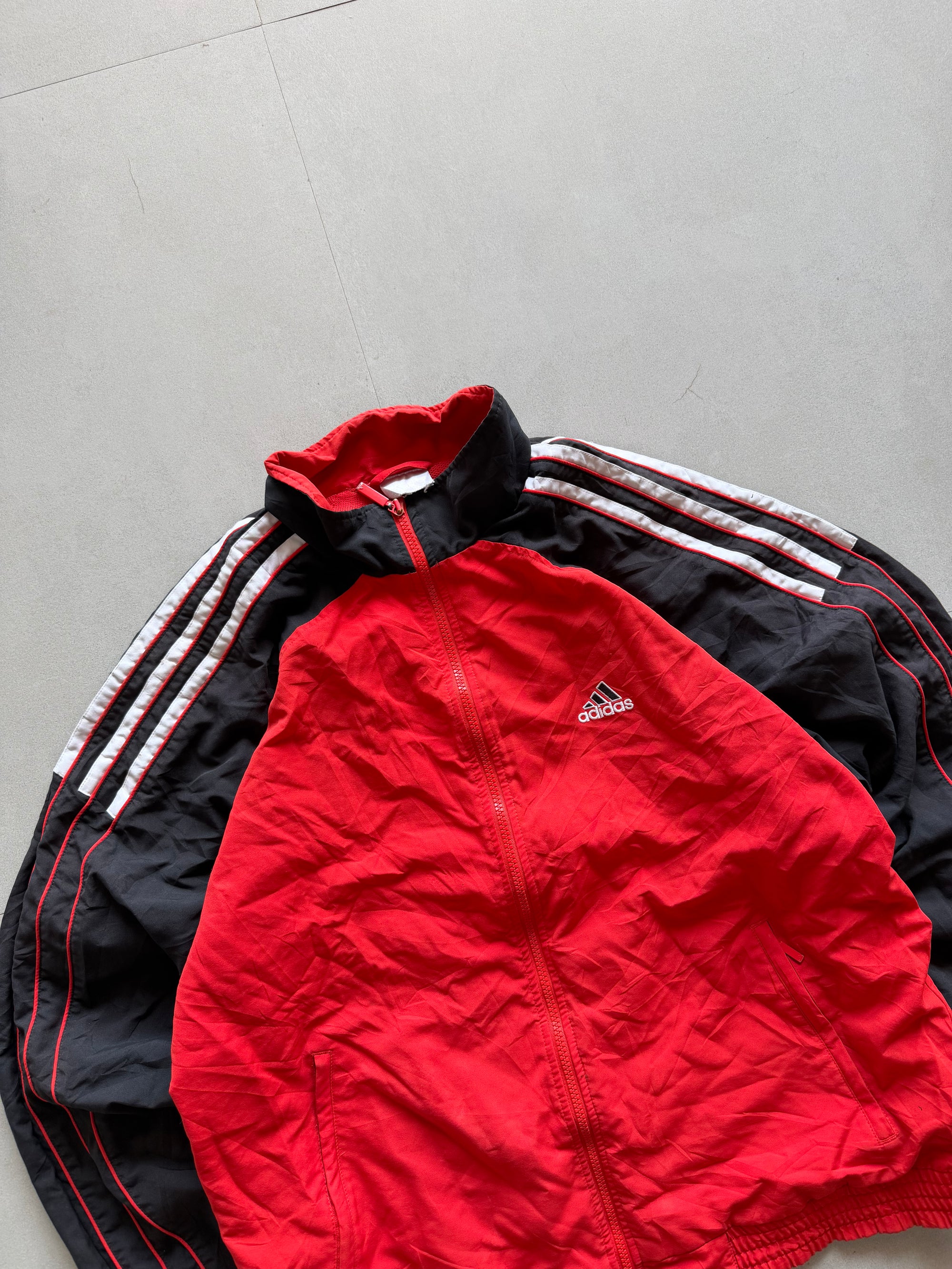 ADIDAS STRIPED JACKET - L
