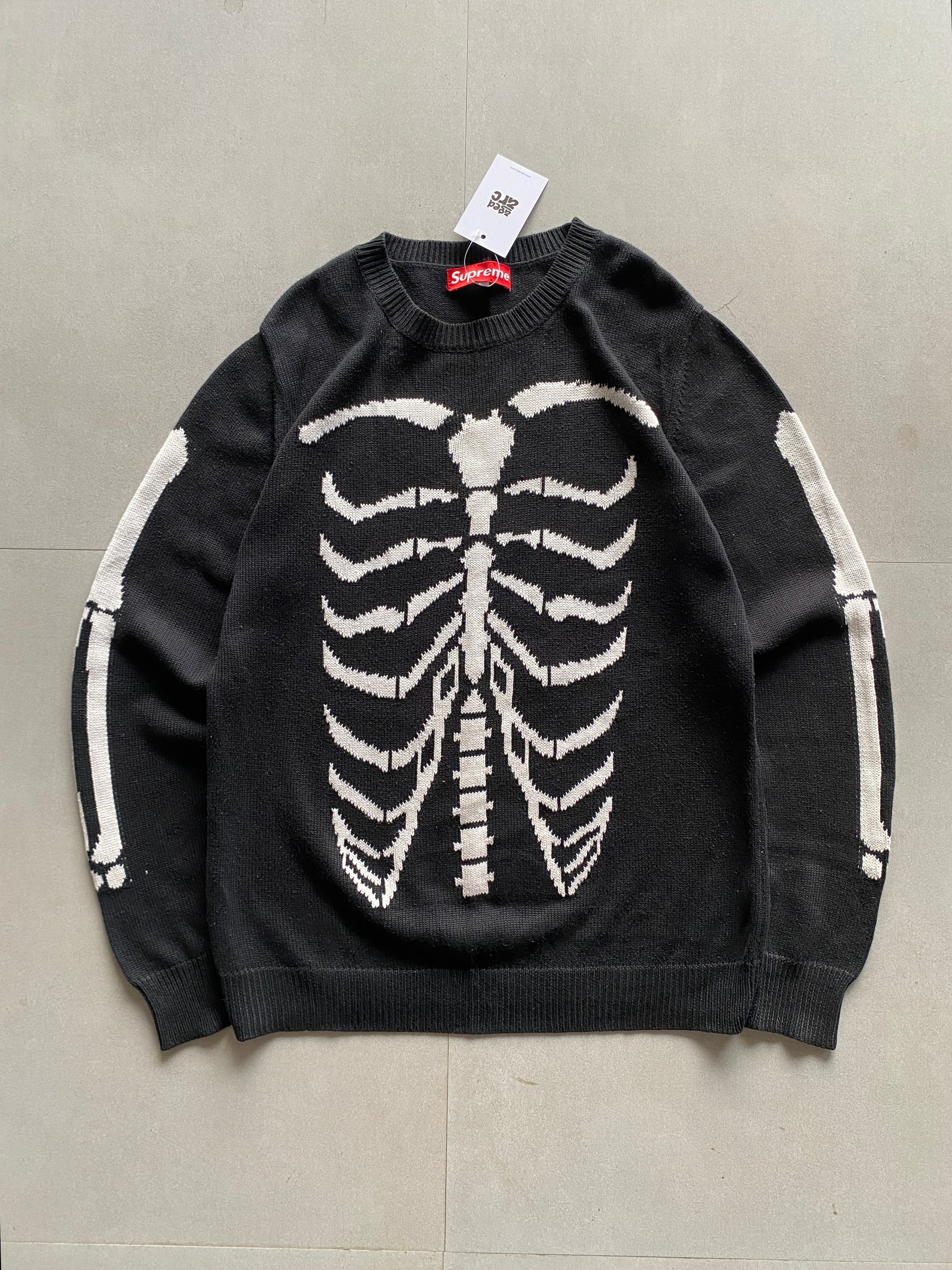 SUPREME SKELETON SWEATSHIRT - M