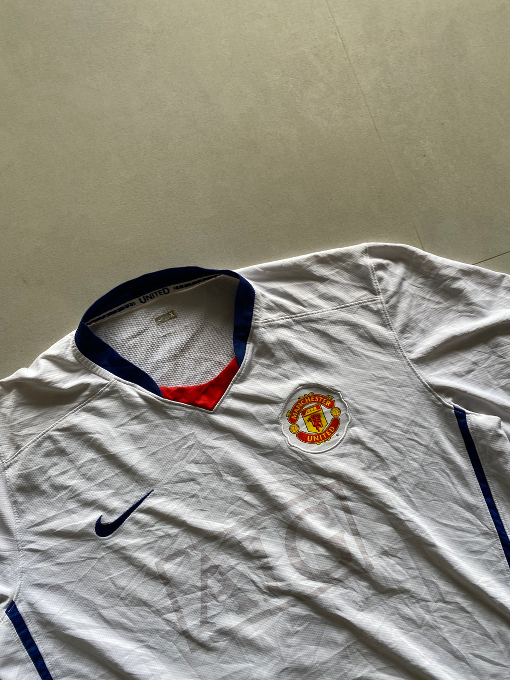 2008 NIKE MANCHESTER UNITED JERSEY - L