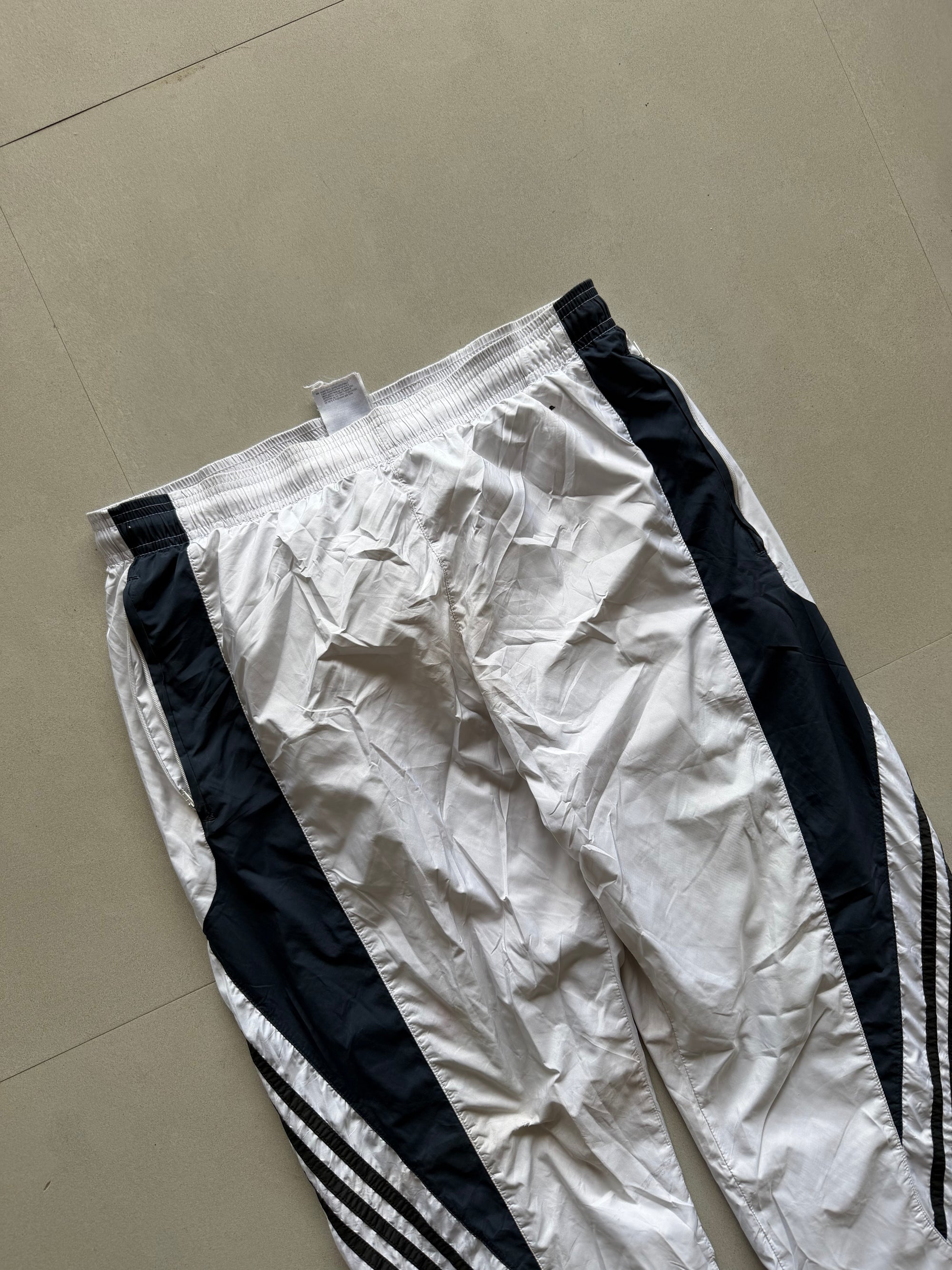 ADIDAS BAGGY TRACK PANT38 - M
