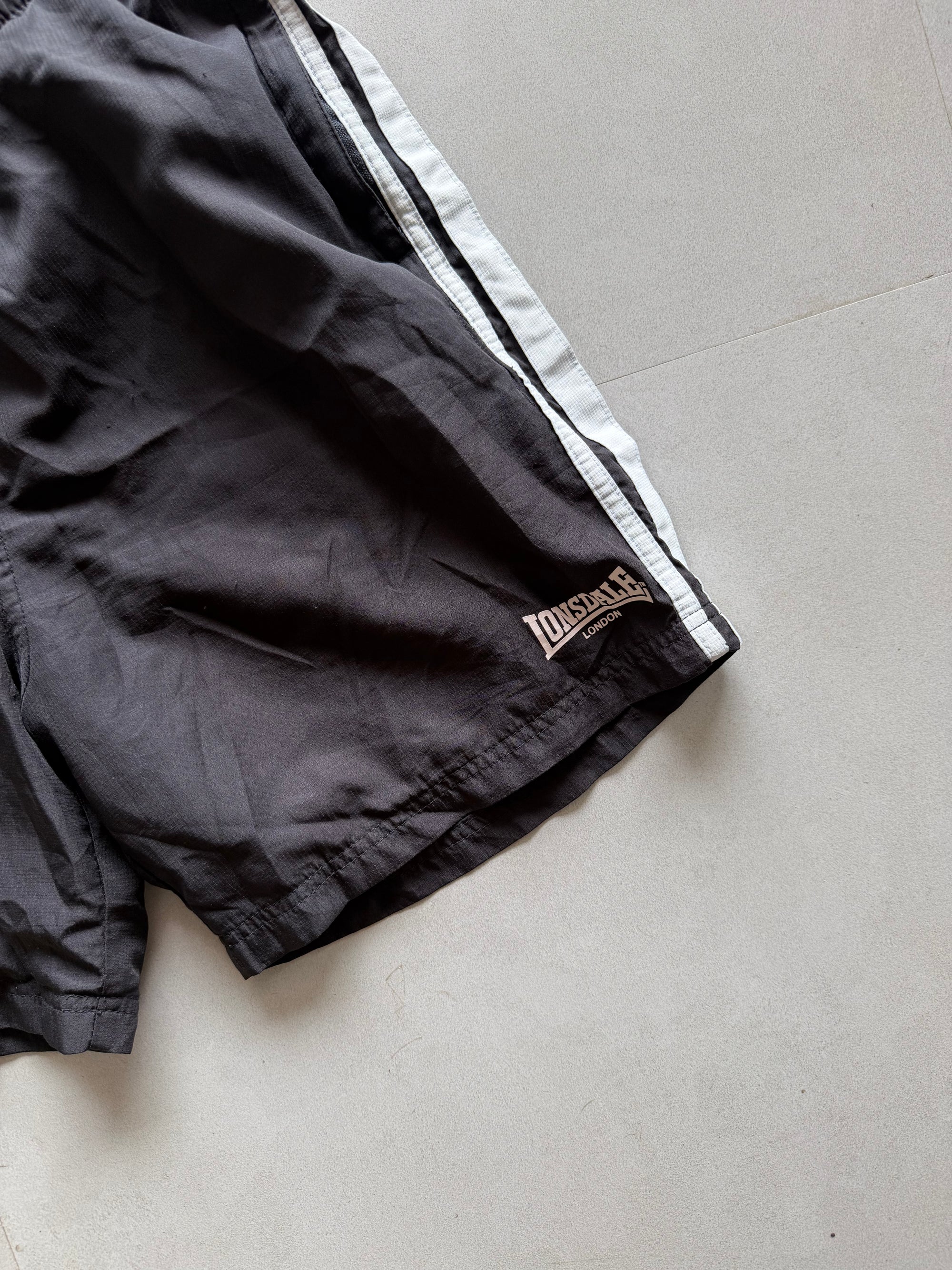 LONDSDALE SHORTS - M