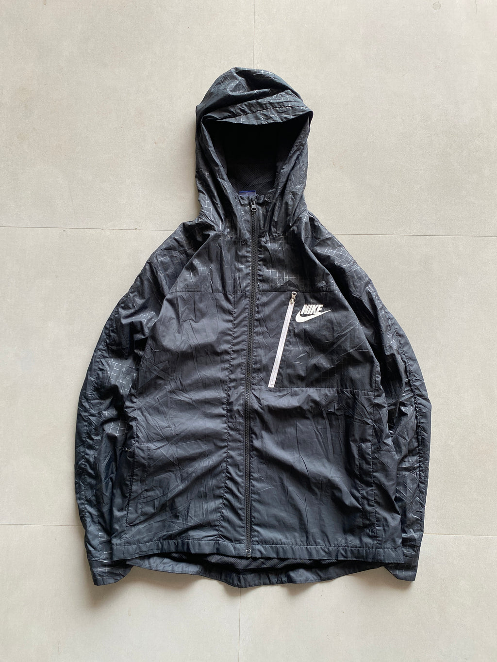 NIKE HOODED JACKET - L