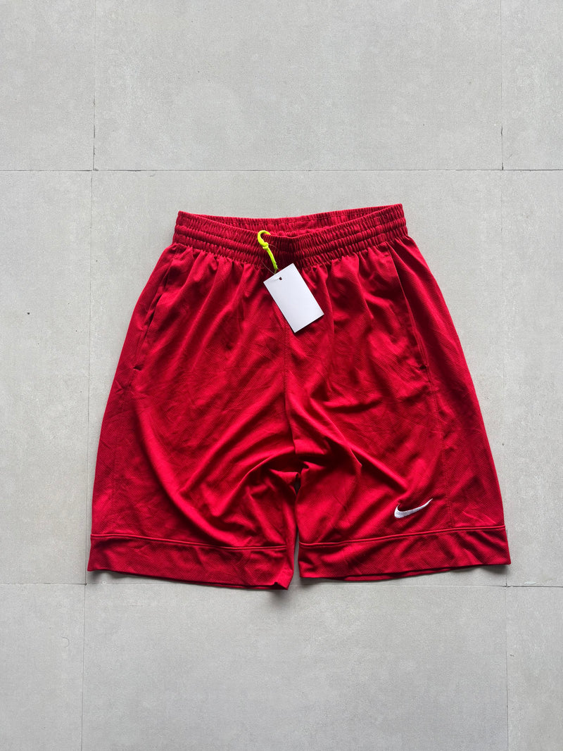 NIKE RED SHORTS - M