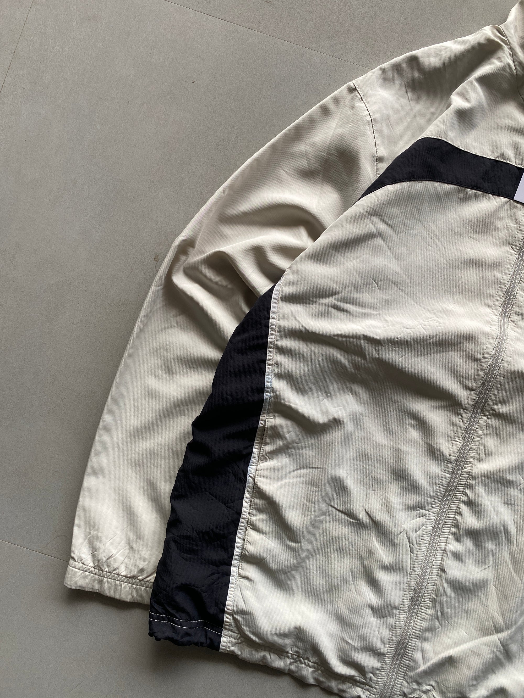 VINTAGE REEBOK JACKET - XL