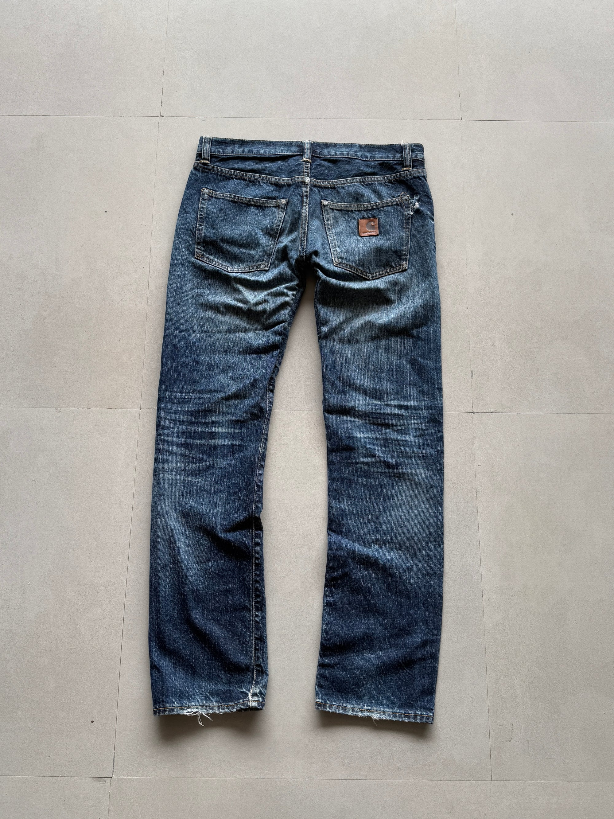 CARHARTT DISTRESSED DENIM - M