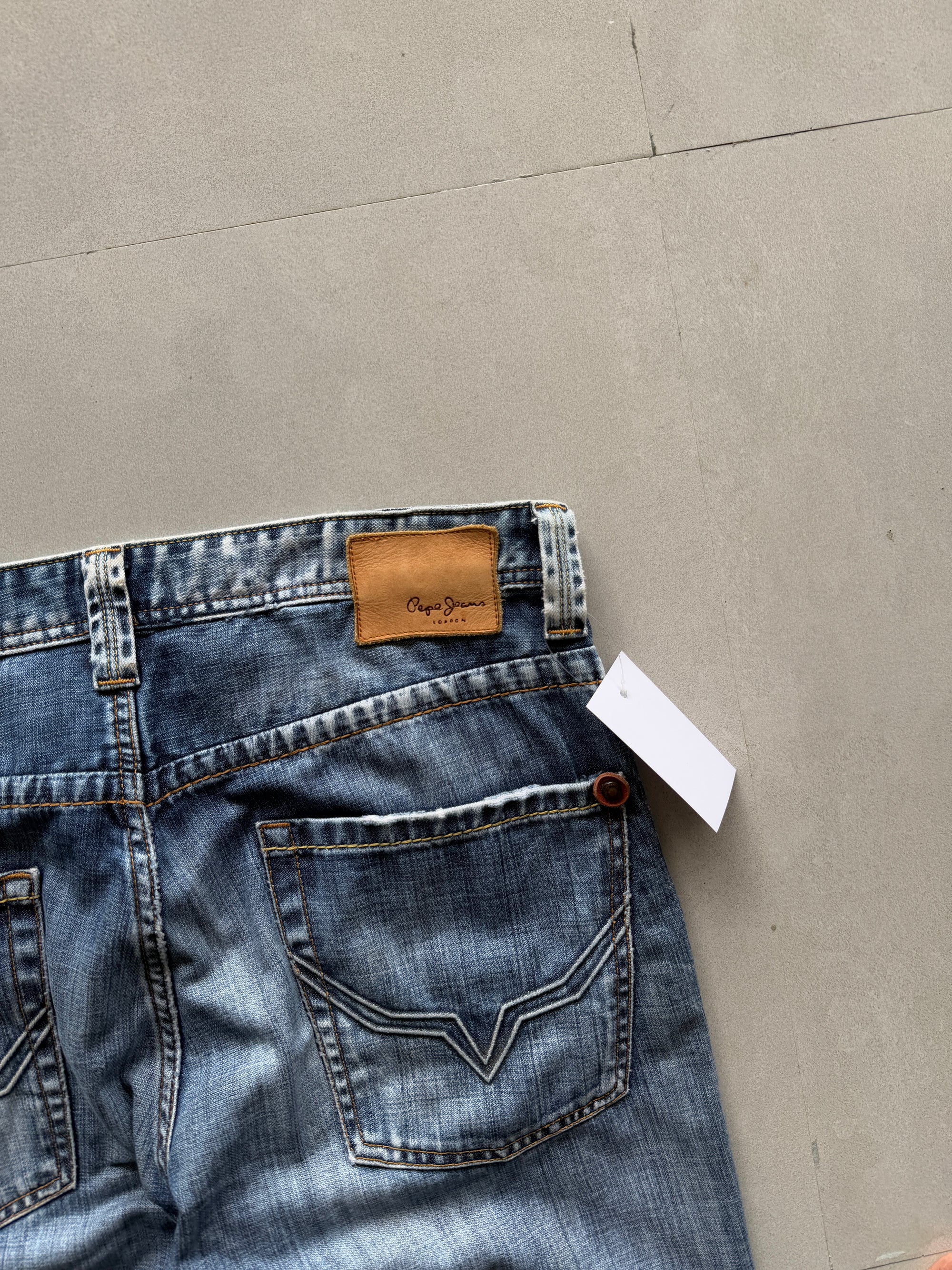 PEPE JEAN HEAVY DENIM - L
