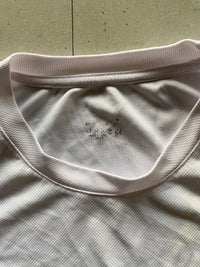 NIKE CENTER SWOOSH DRI FIT TEE -