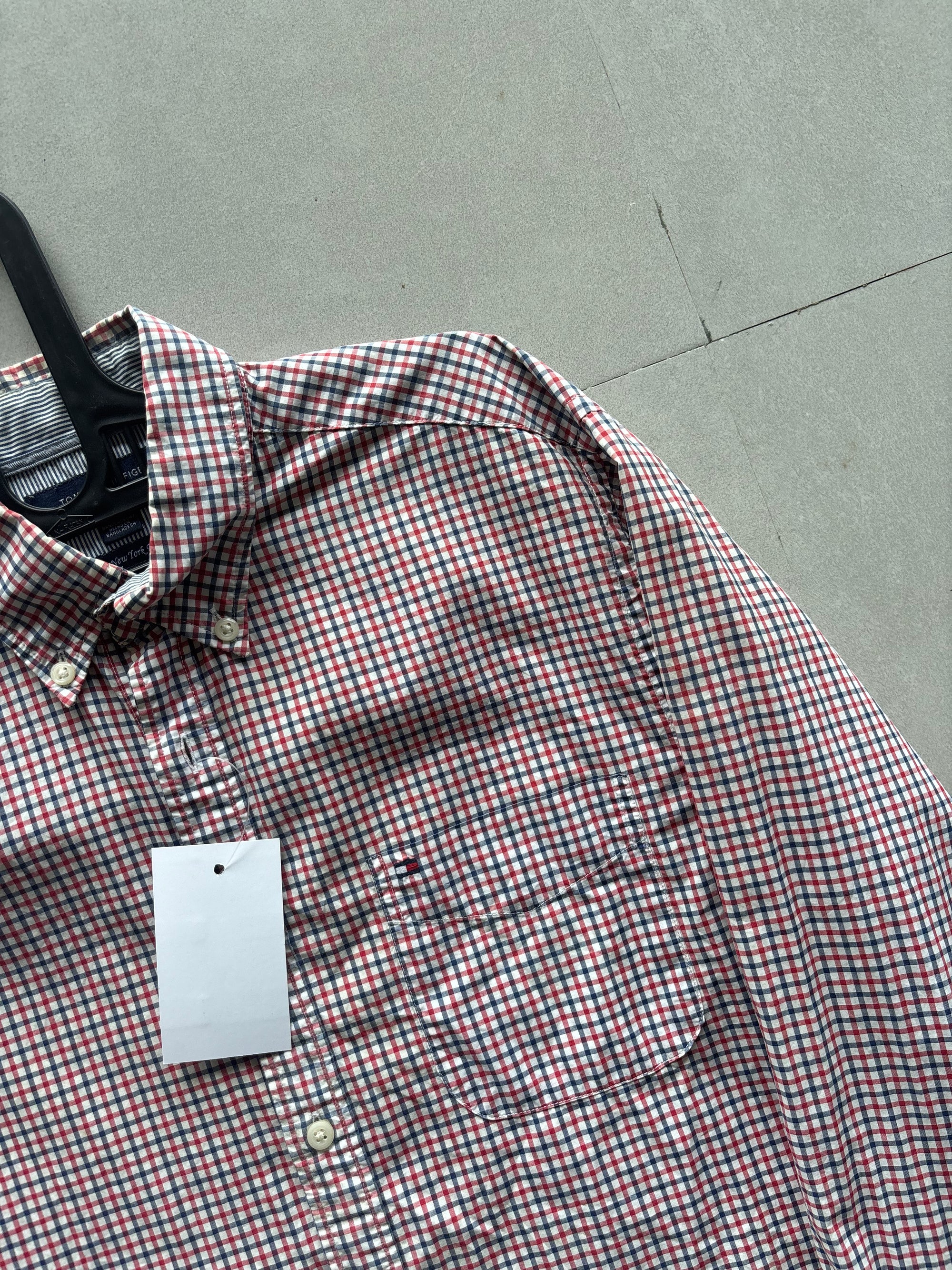 TOMMY HILFIGER CHECKERED (new york fit) - S