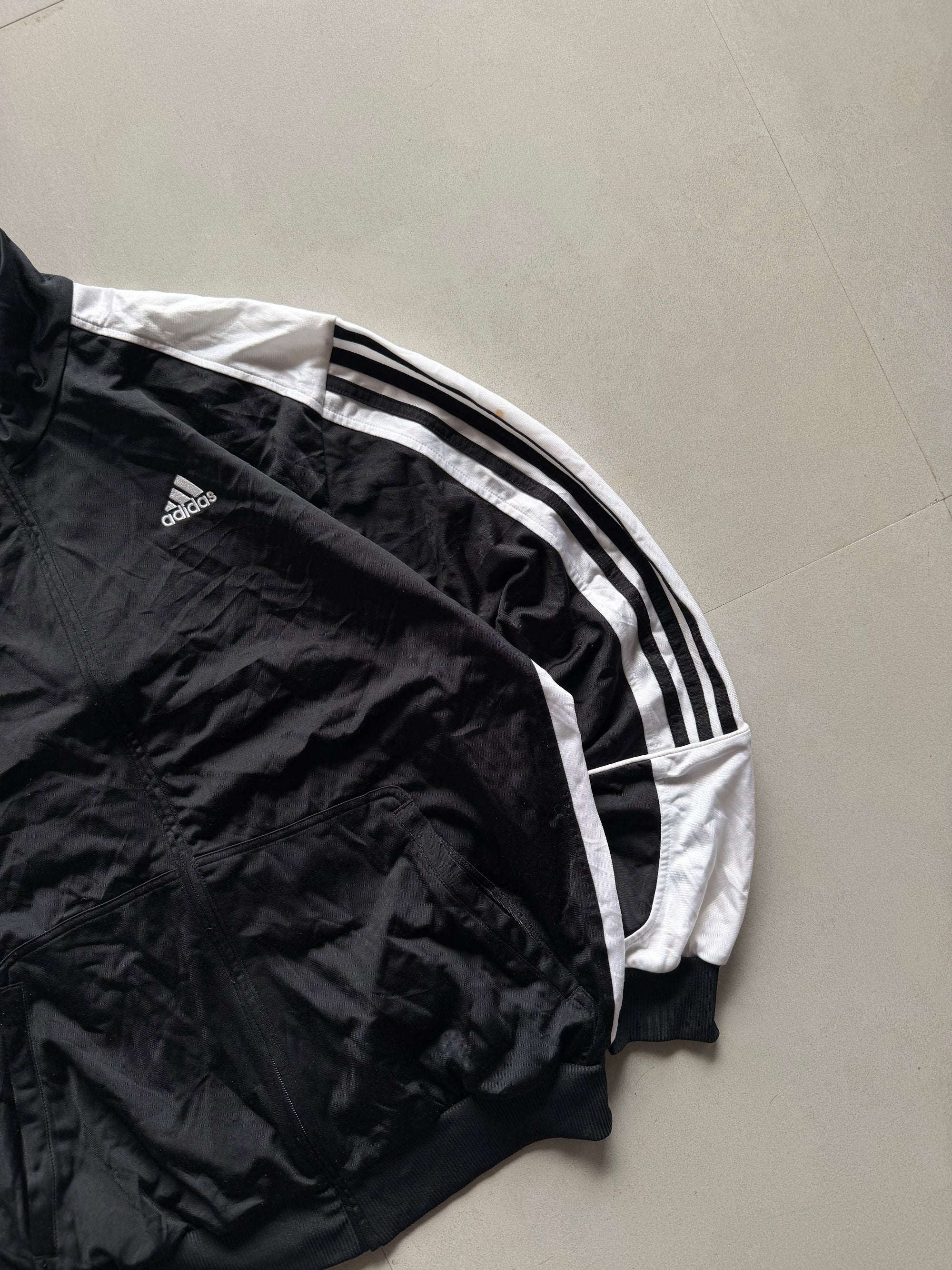 ADIDAS STRIPED JACKET - XL