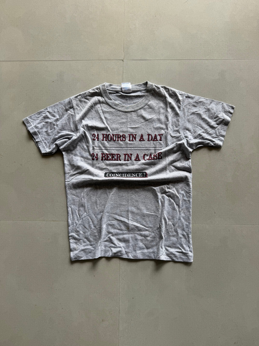 VINTAGE GILDAN TEE - XS