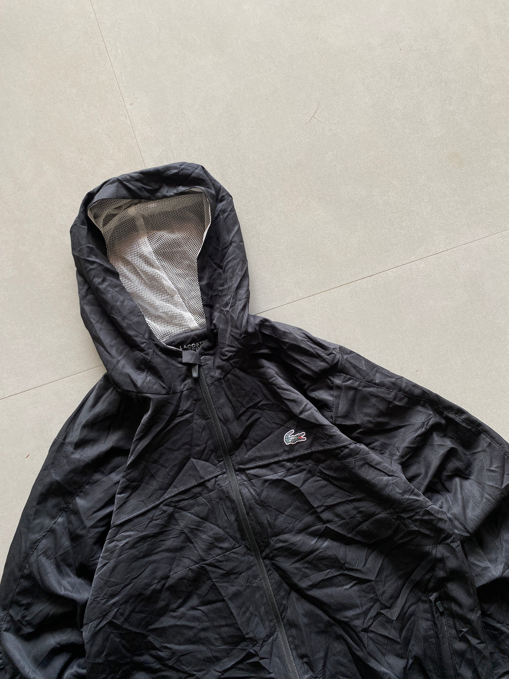 LACOSTE HOODED JACKET - M