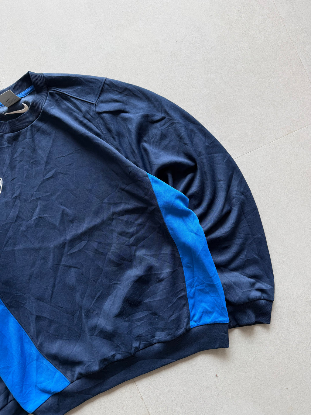 00S NIKE PULLOVER - MISSING