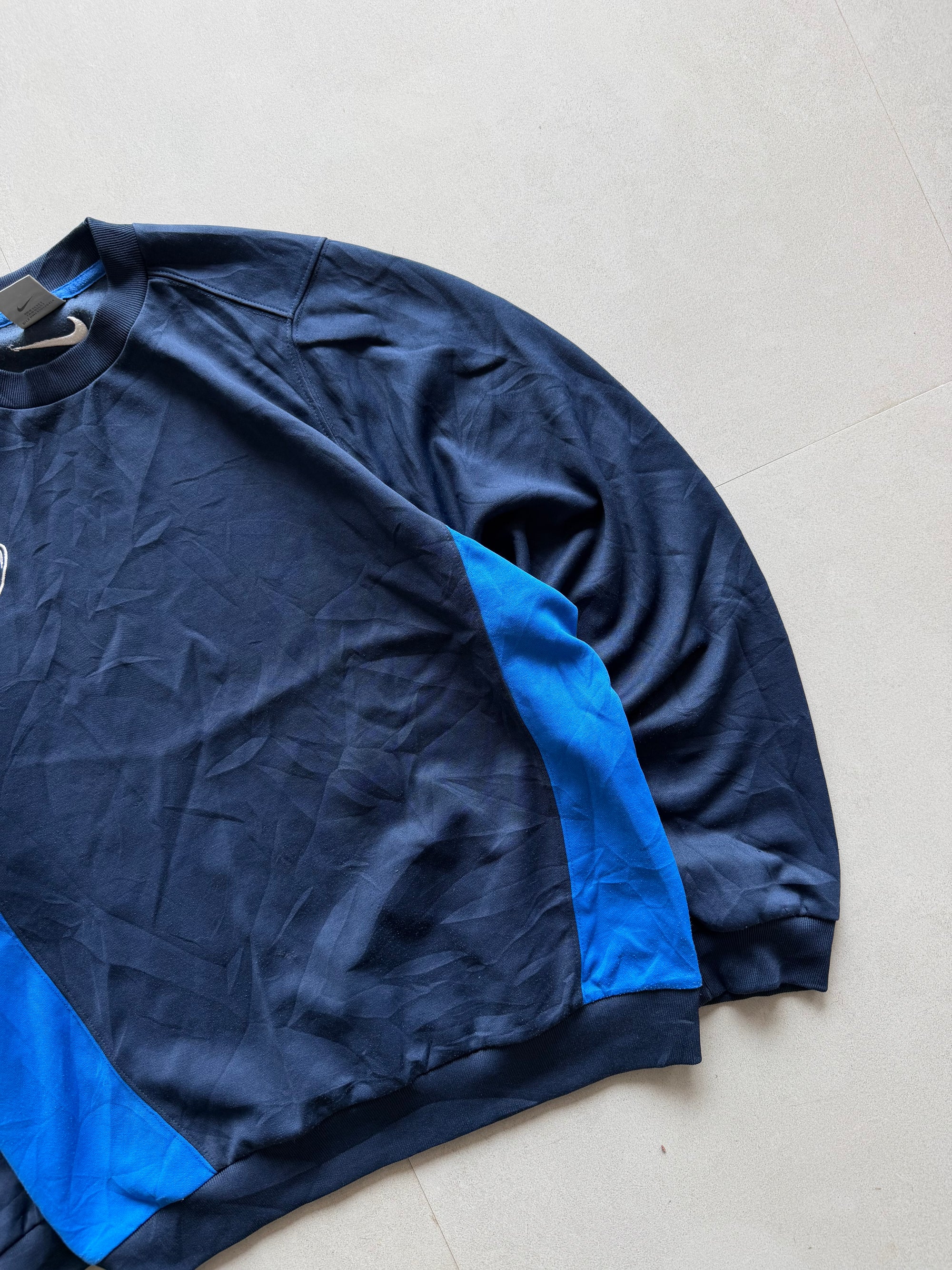 00S NIKE PULLOVER - MISSING