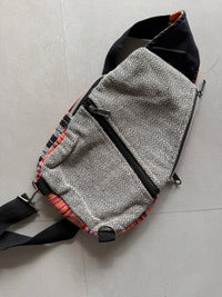 HIPPIE STYLE SLING BAG