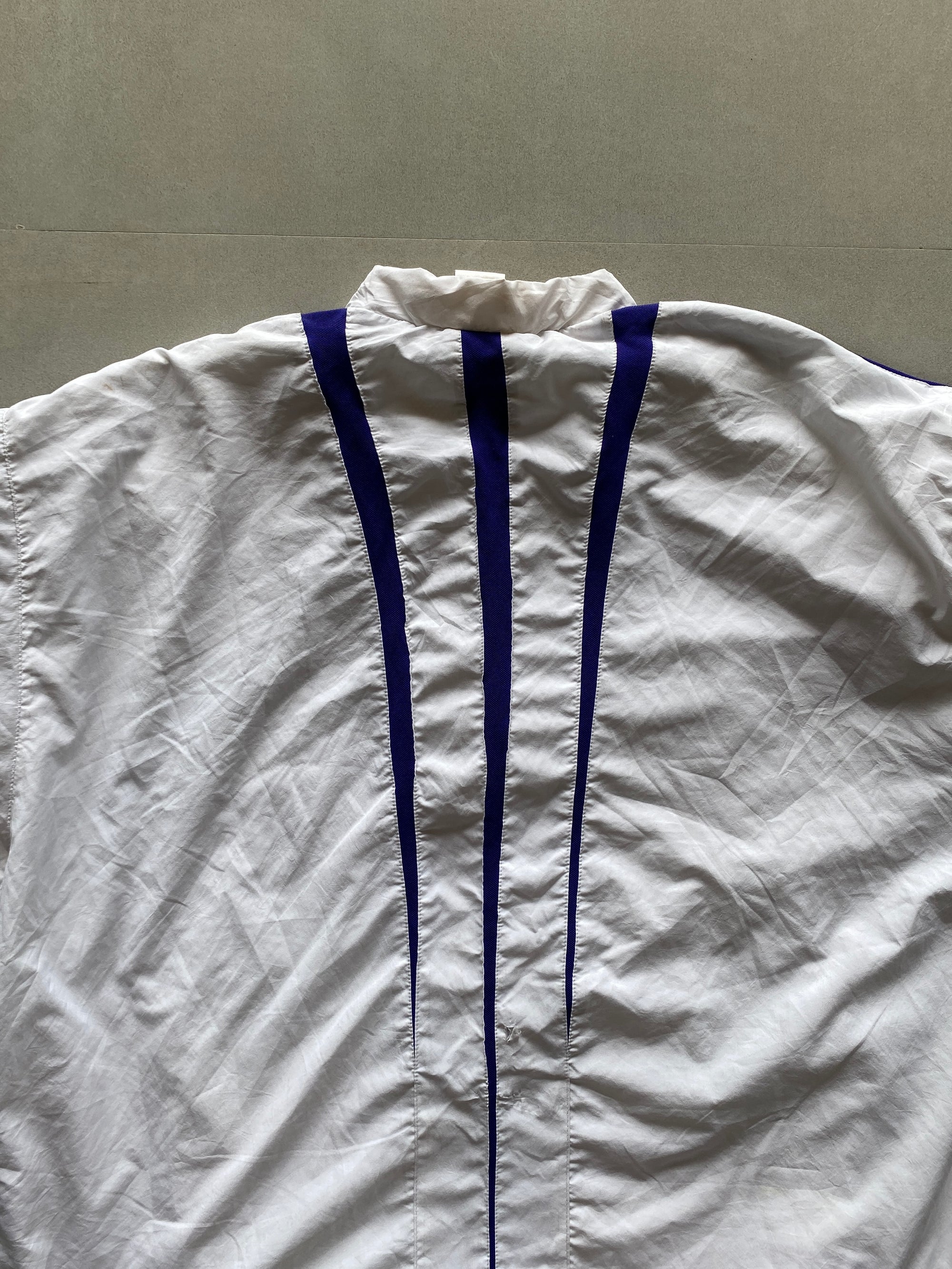 VINTAGE ADIDAS JACKET - XL