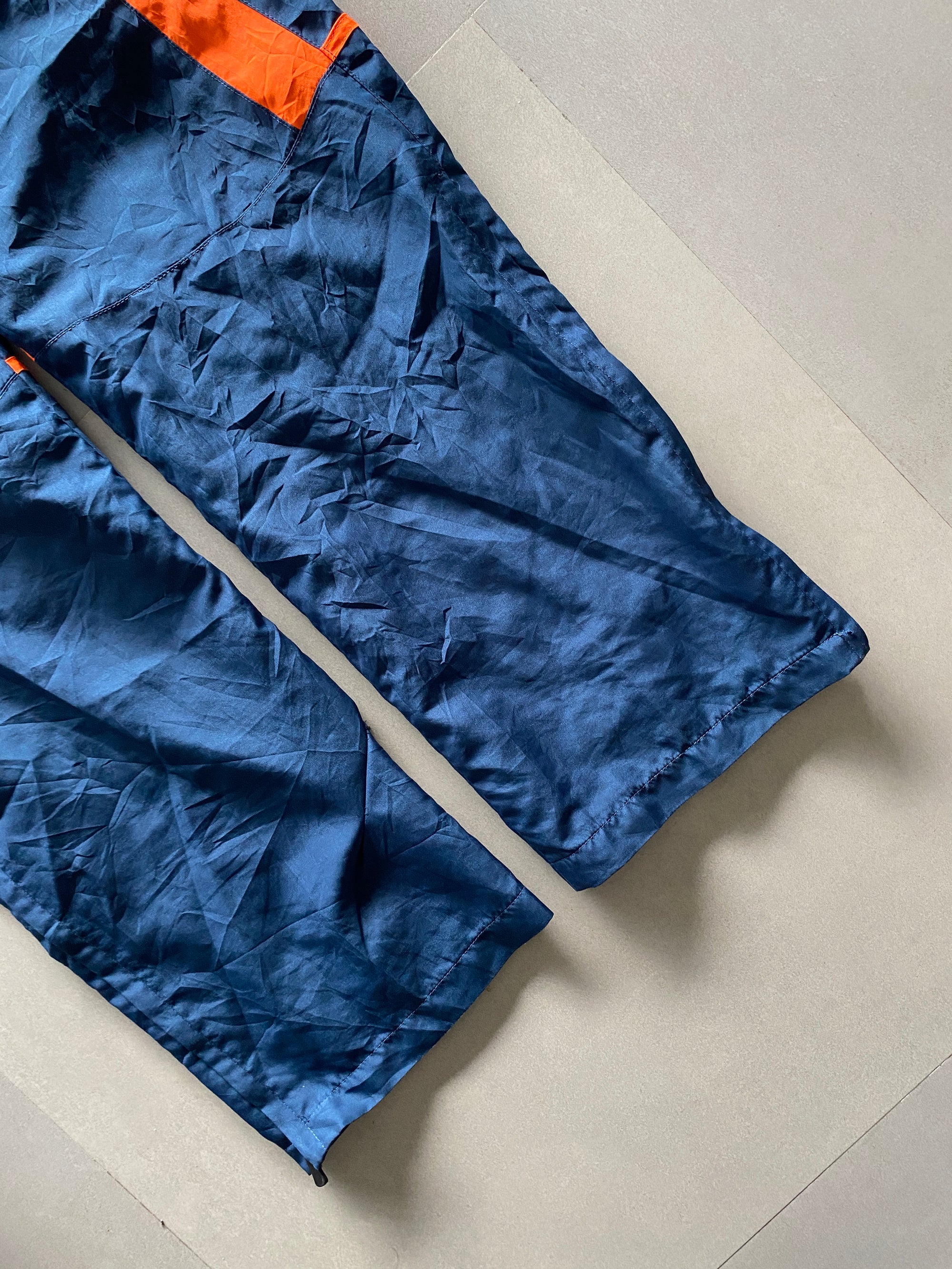 HUMMEL BAGGY TRACK PANT - M