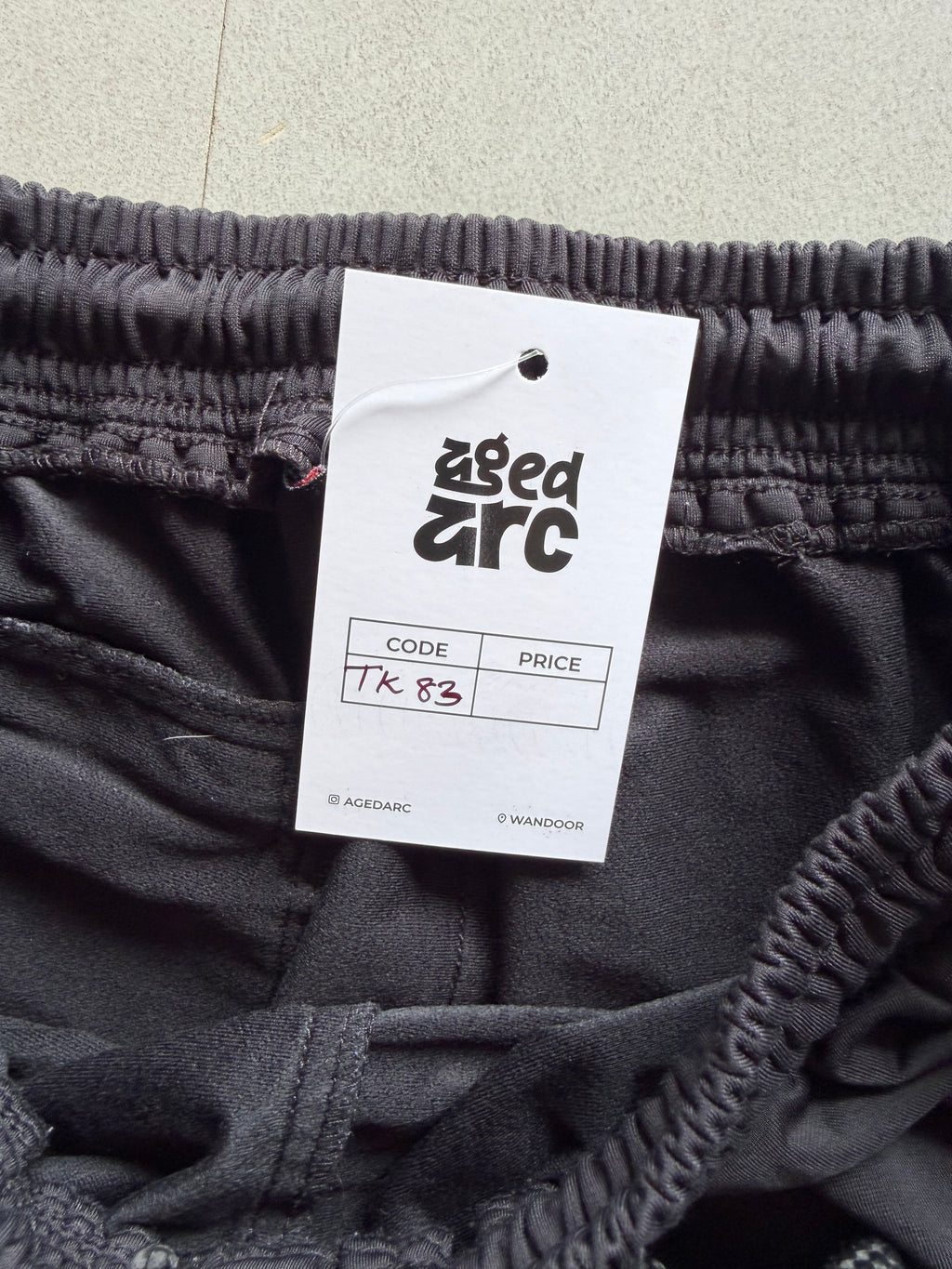 STRIPED BAGGY TRACK PANT83 - S
