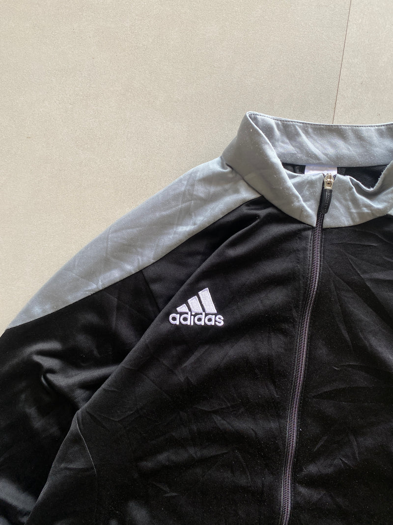 ADIDAS STRIPED JACKET - XL