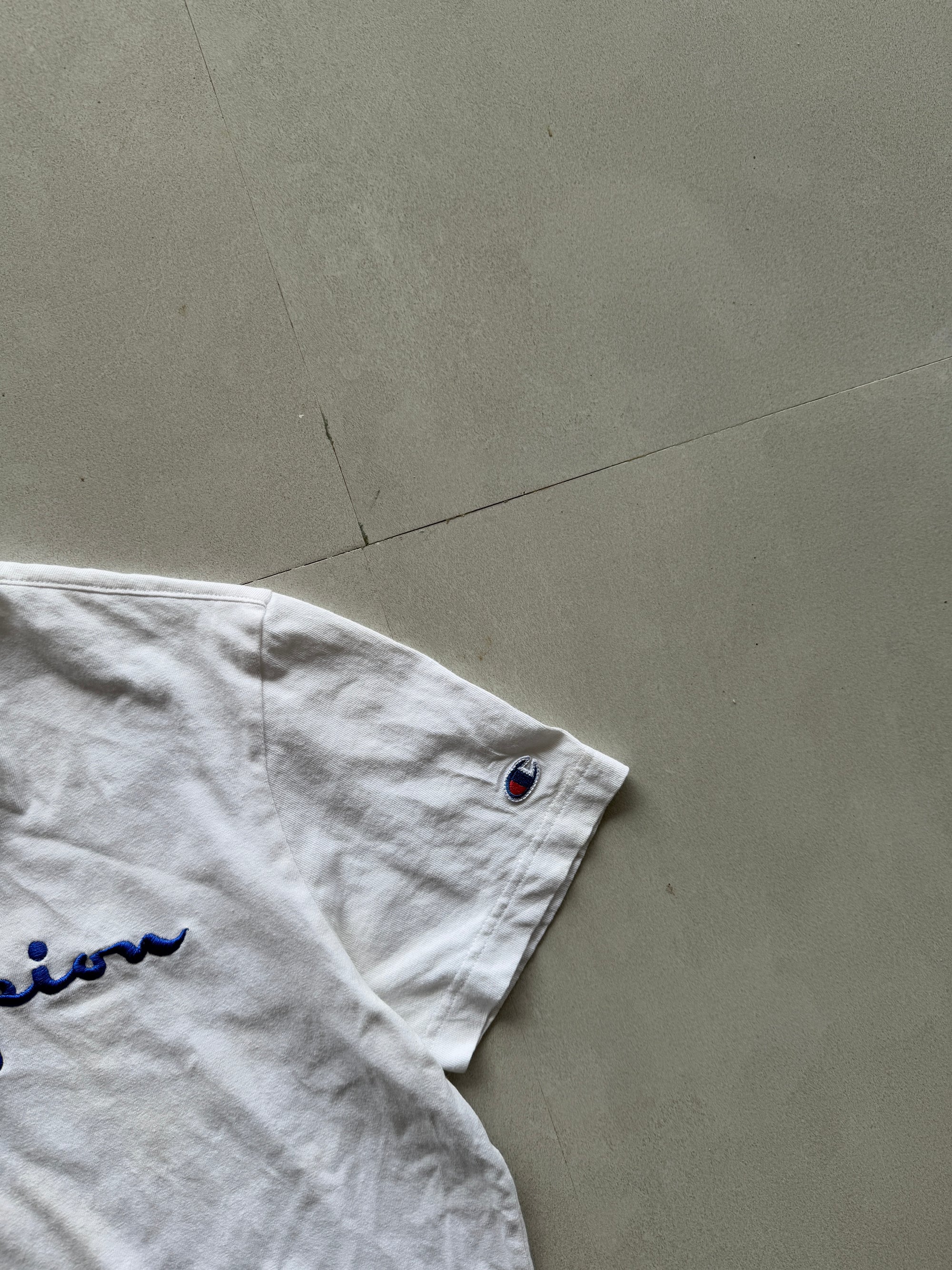 VINTAGE CHAMPION TEE - M
