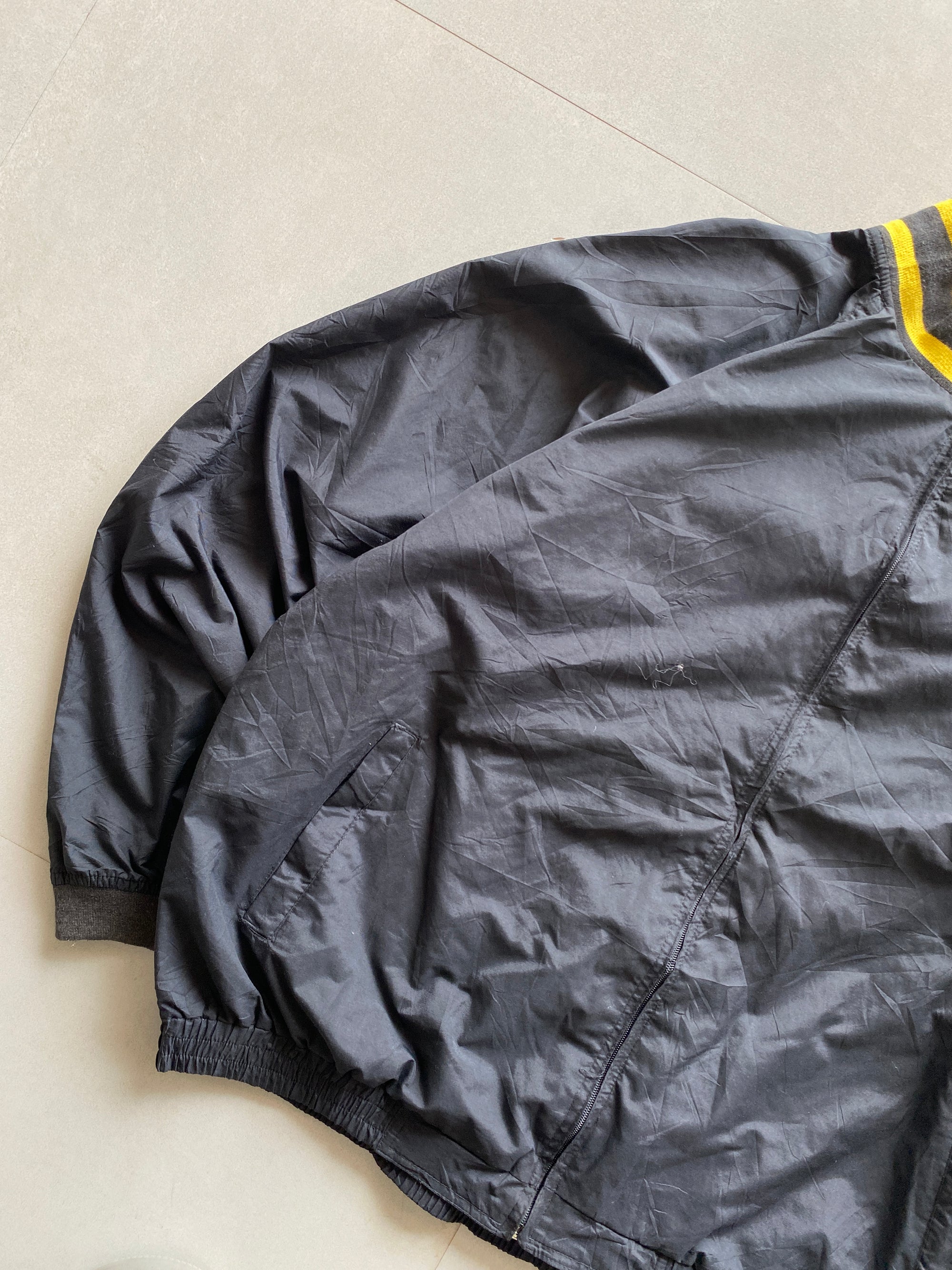 VINTAGE REEBOK BOMBER JACKET - XL
