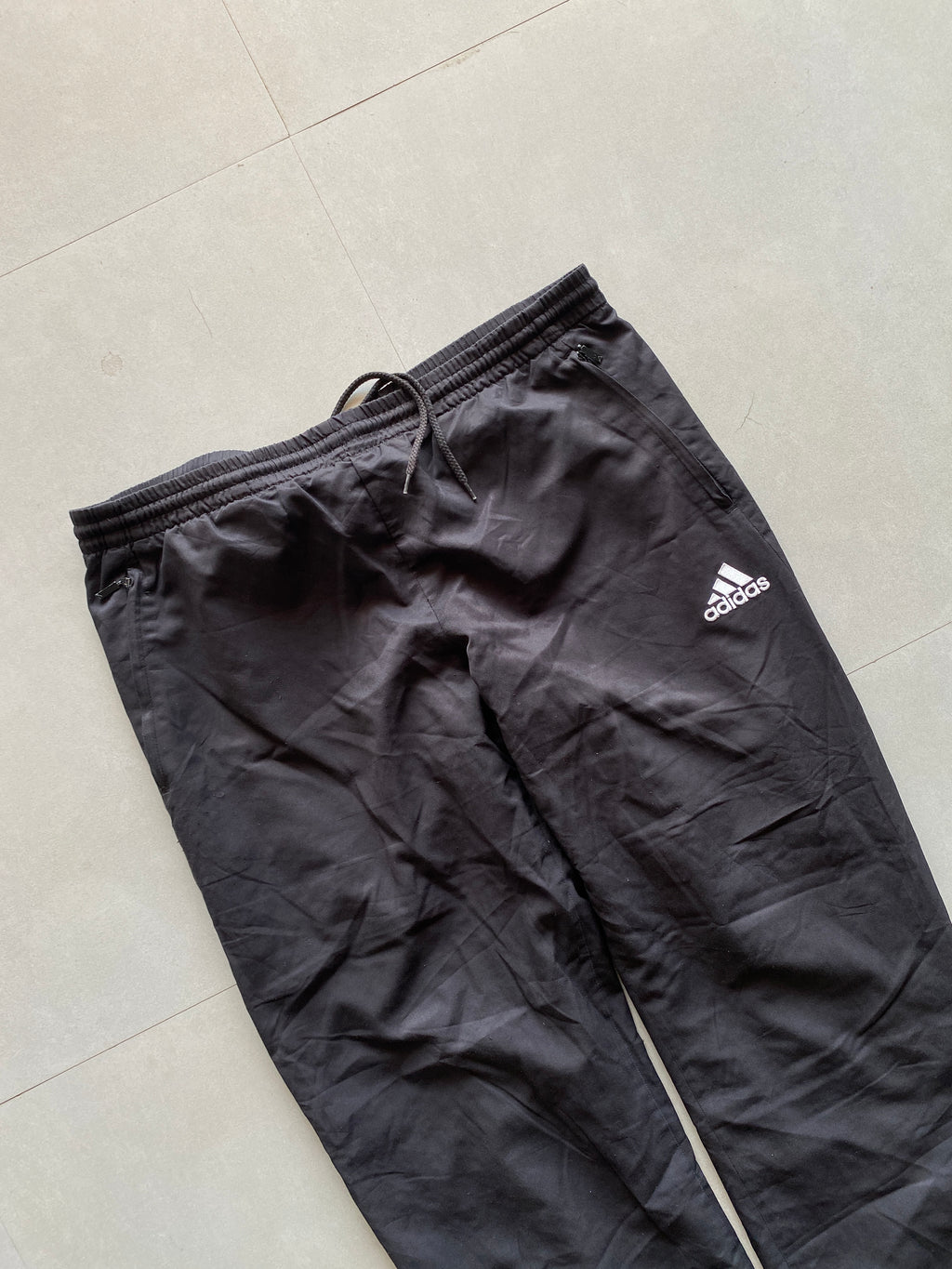 ADIDAS STRIPED TRACK PANT  - XL