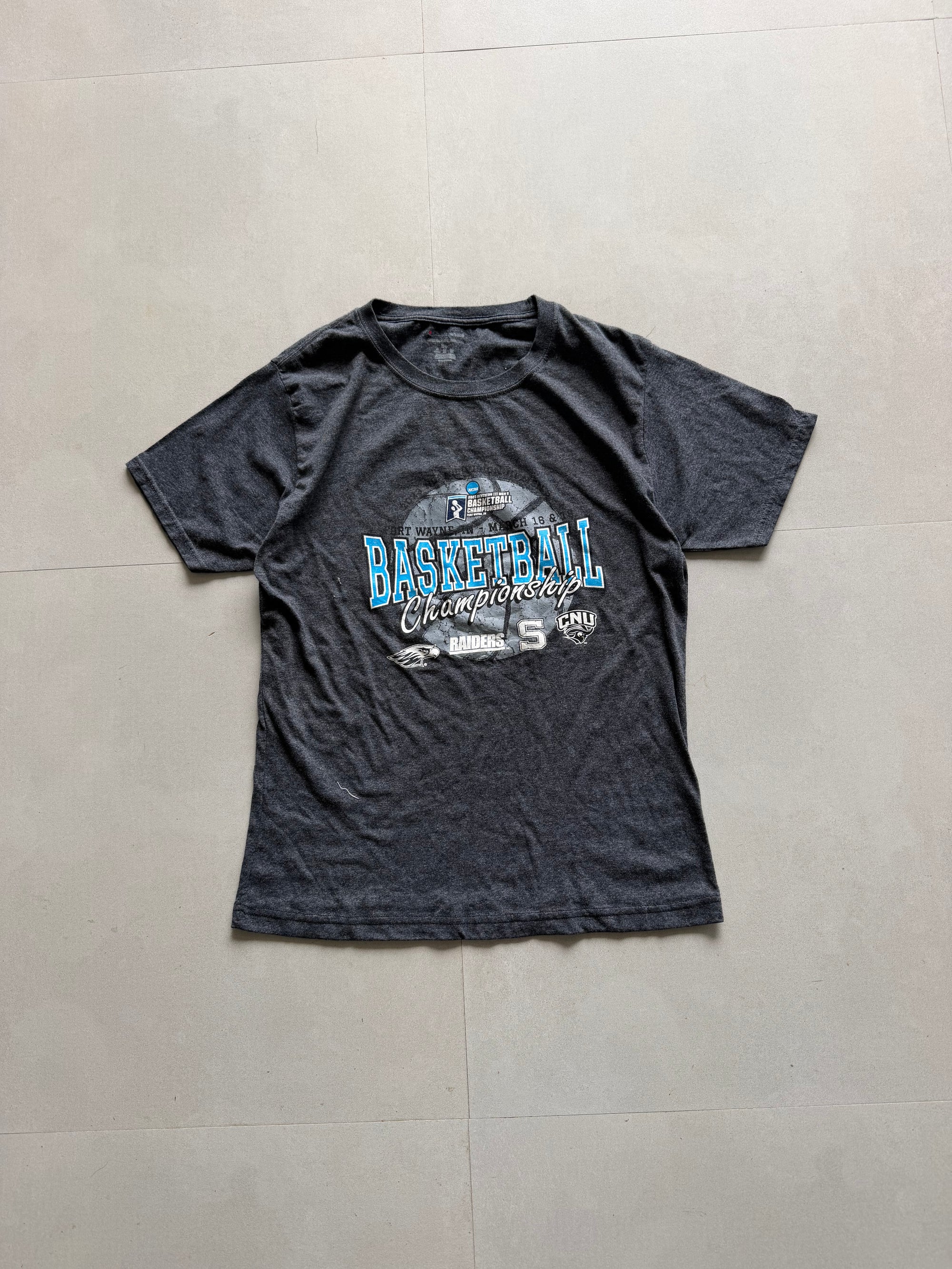 VINTAGE CHAMPION TEE -