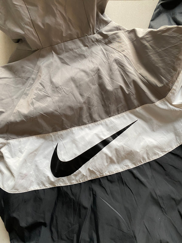 VINTAGE NIKE BIG SWOOSH JACKET - XS