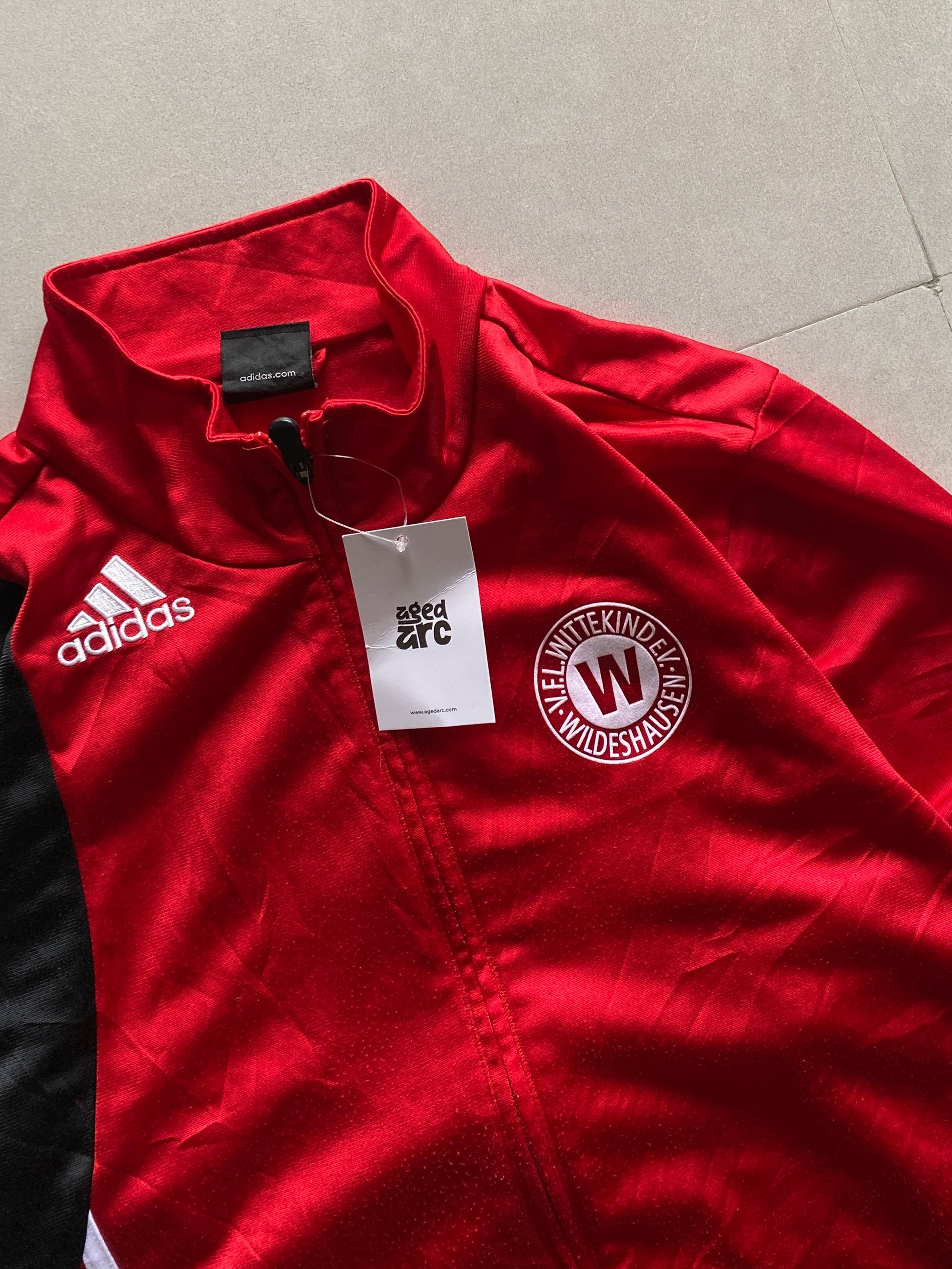 VINTAGE ADIDAS STRIPED JACKET  - L