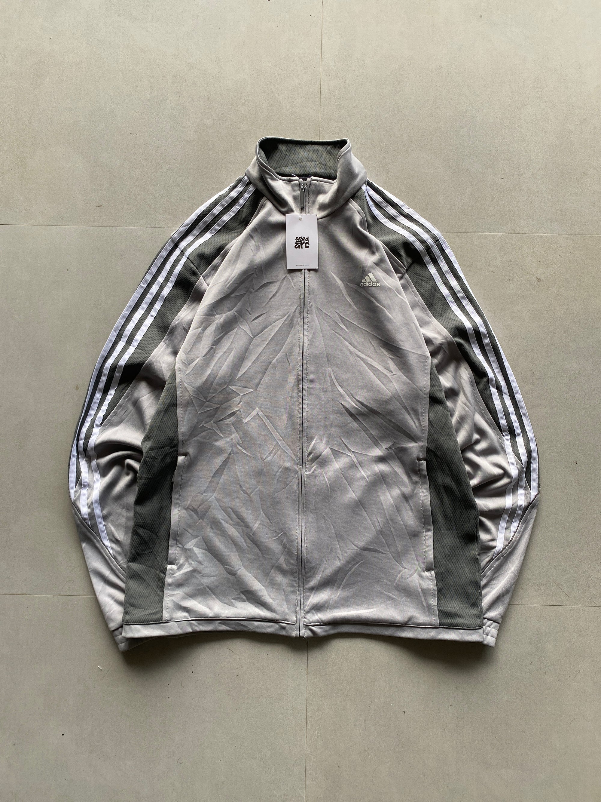 ADIDAS STRIPED JACKET - L