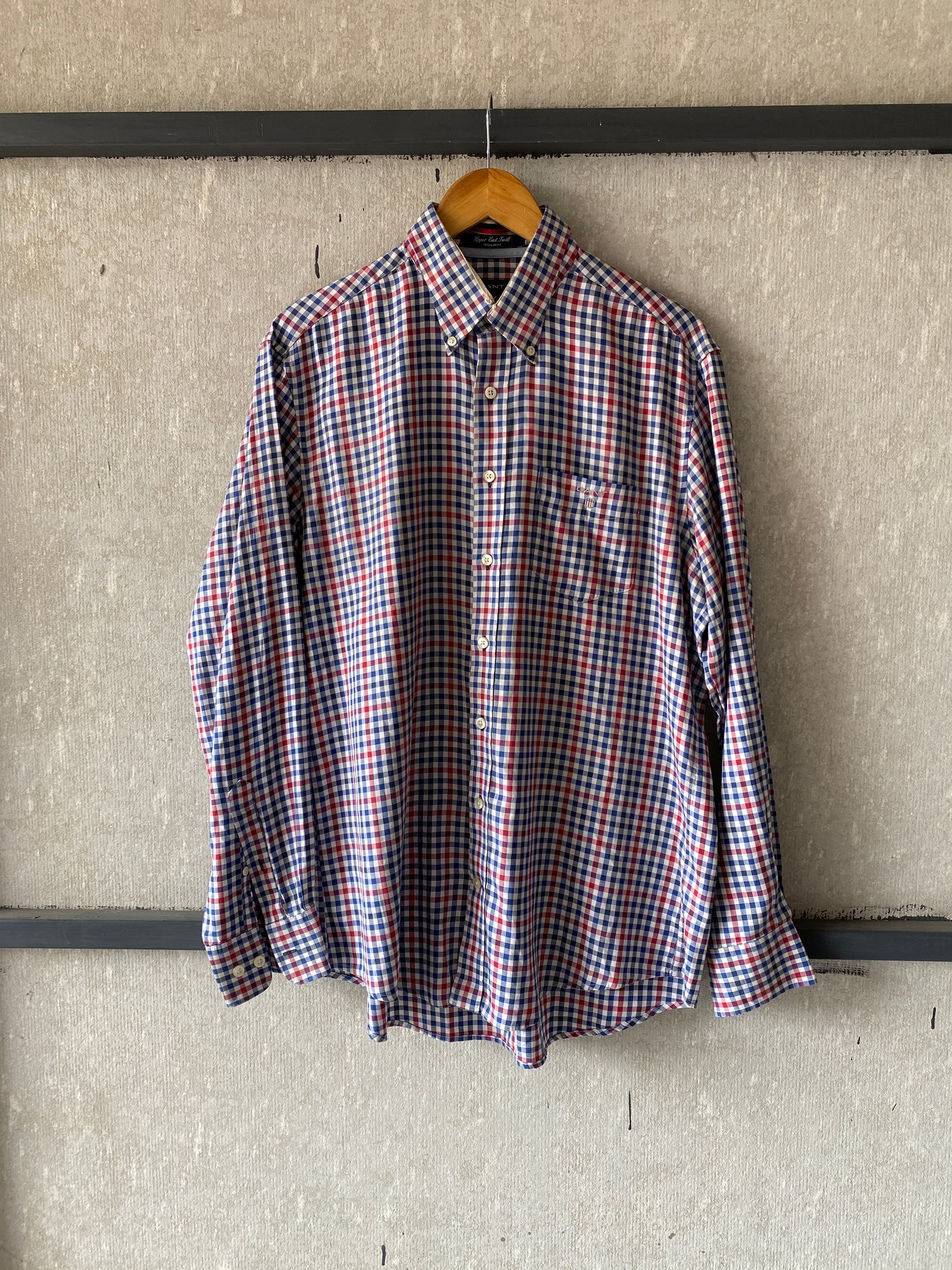GANT CHECKERD SHIRT - M
