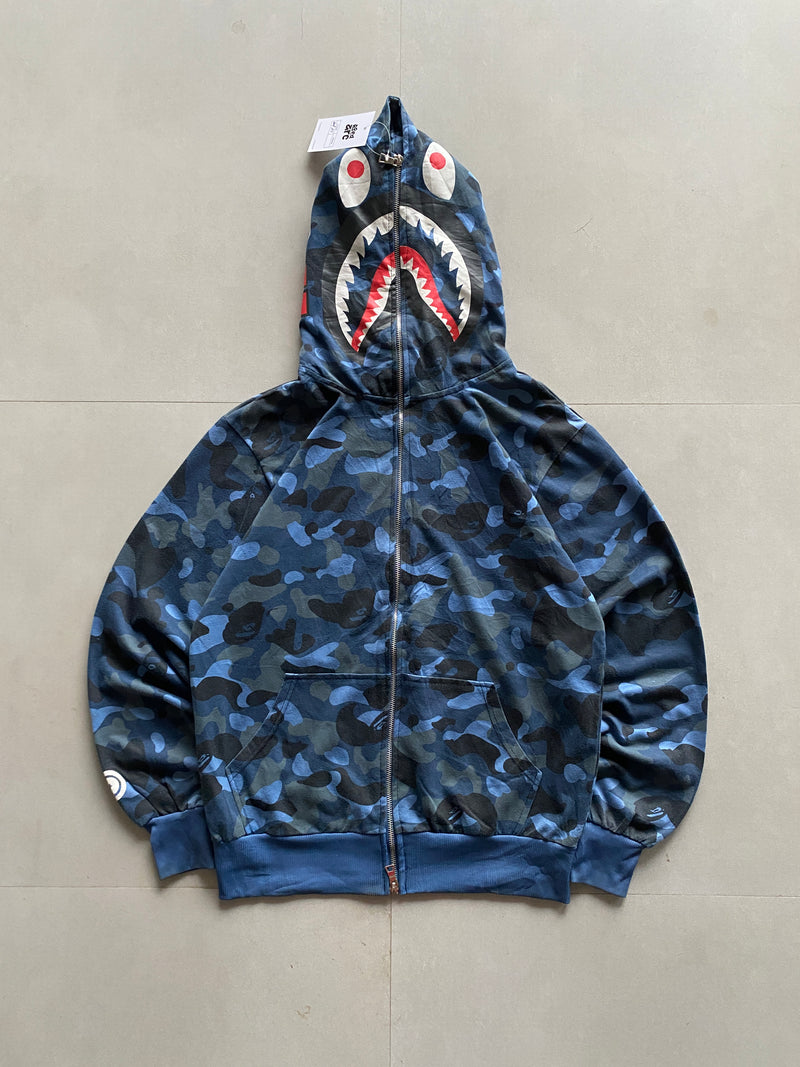 FULL ZIP SHARK HOODIE - M