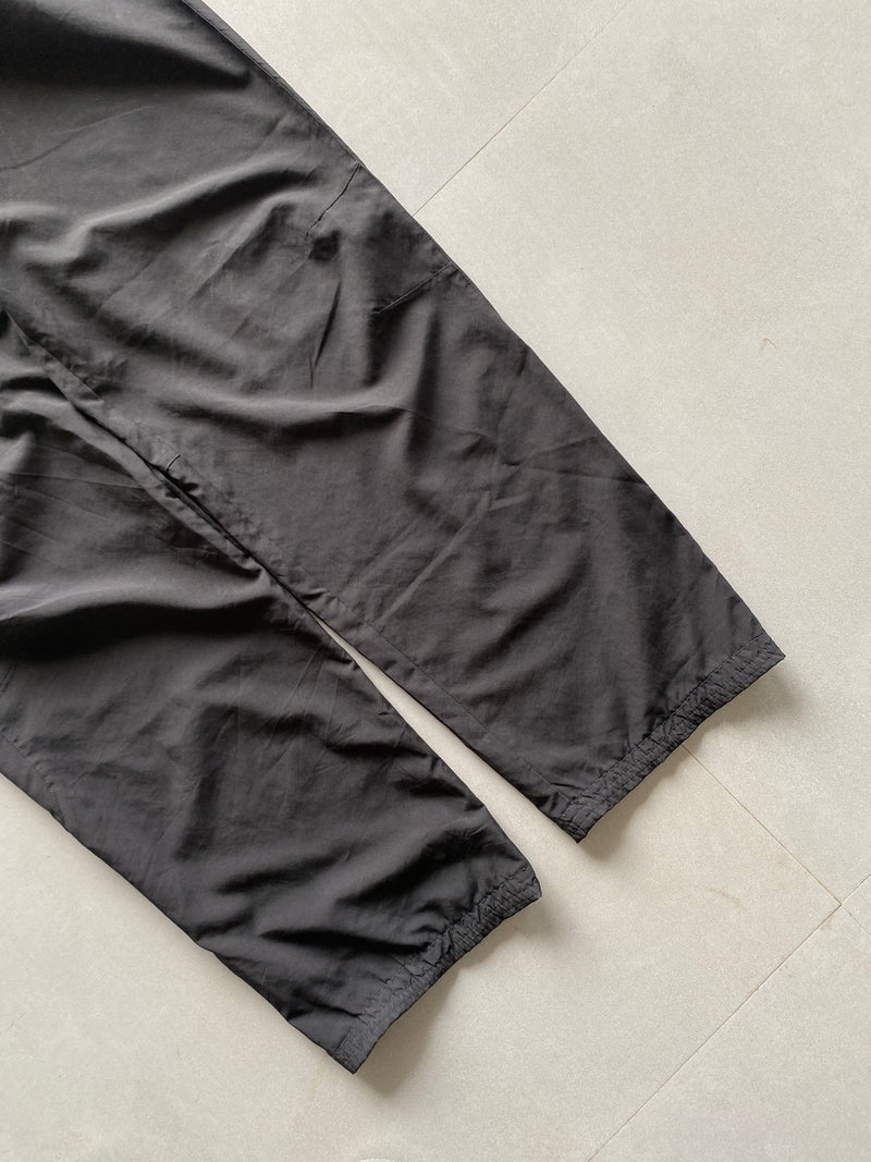 PUMA BAGGY TRACK PANT - M