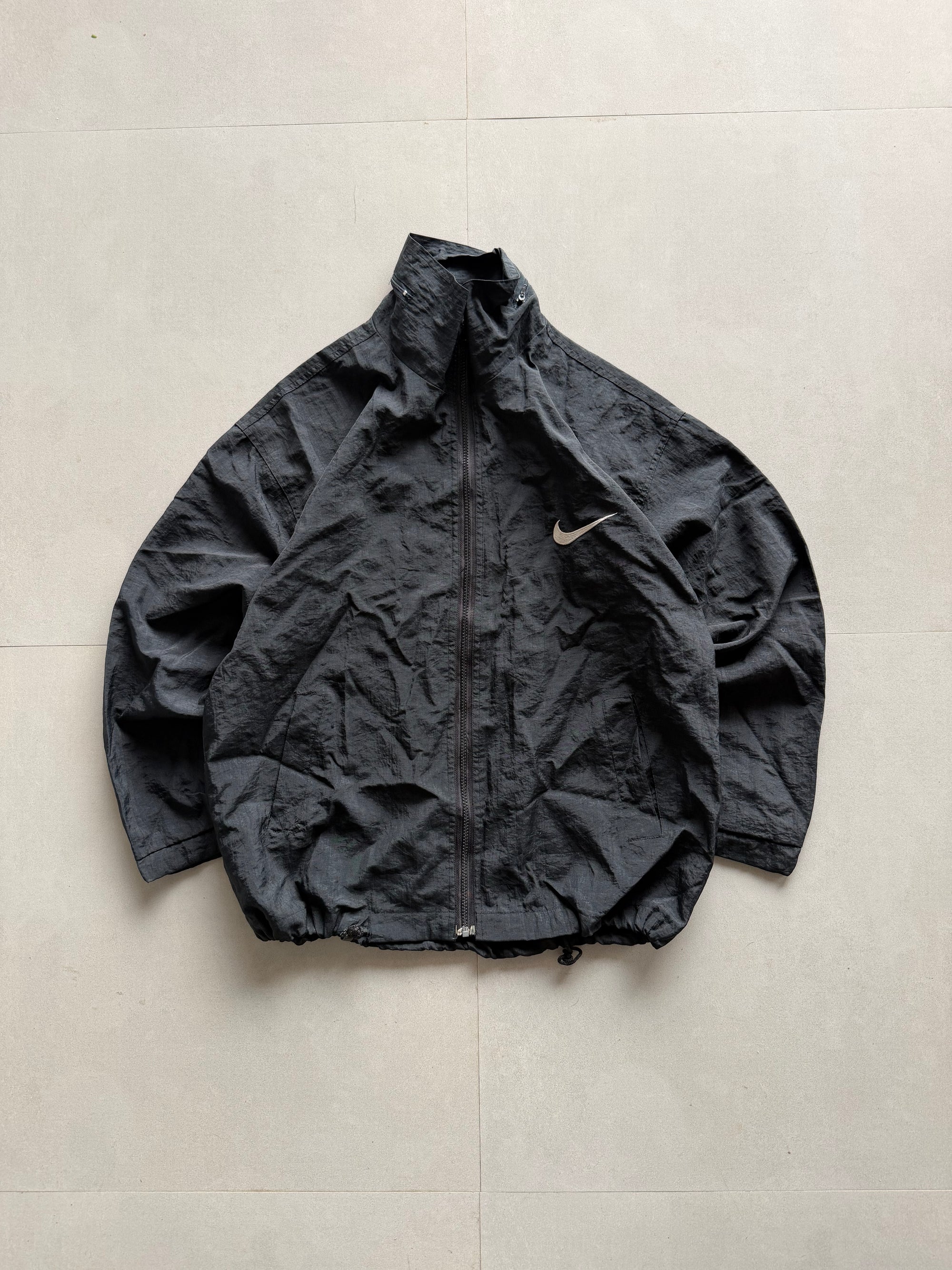 NIKE SWOOSH JACKET - L