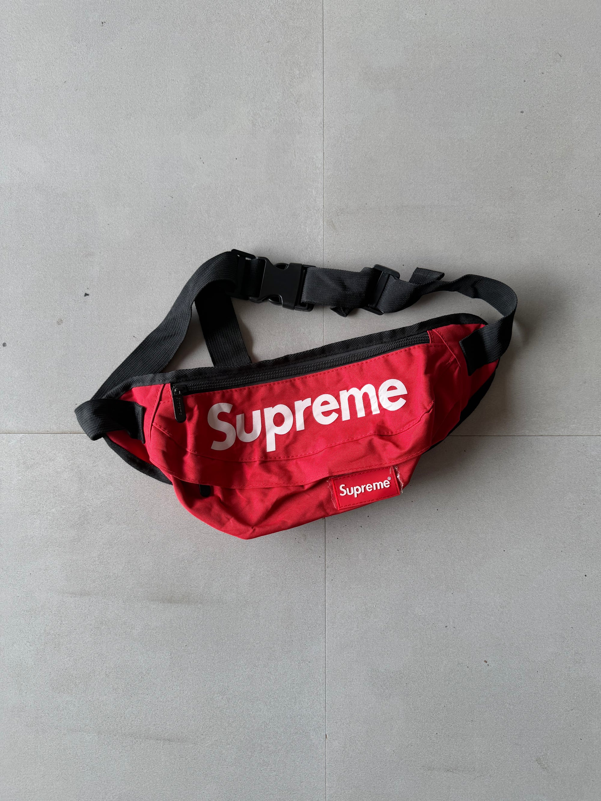 SUPREME FANNY PACK