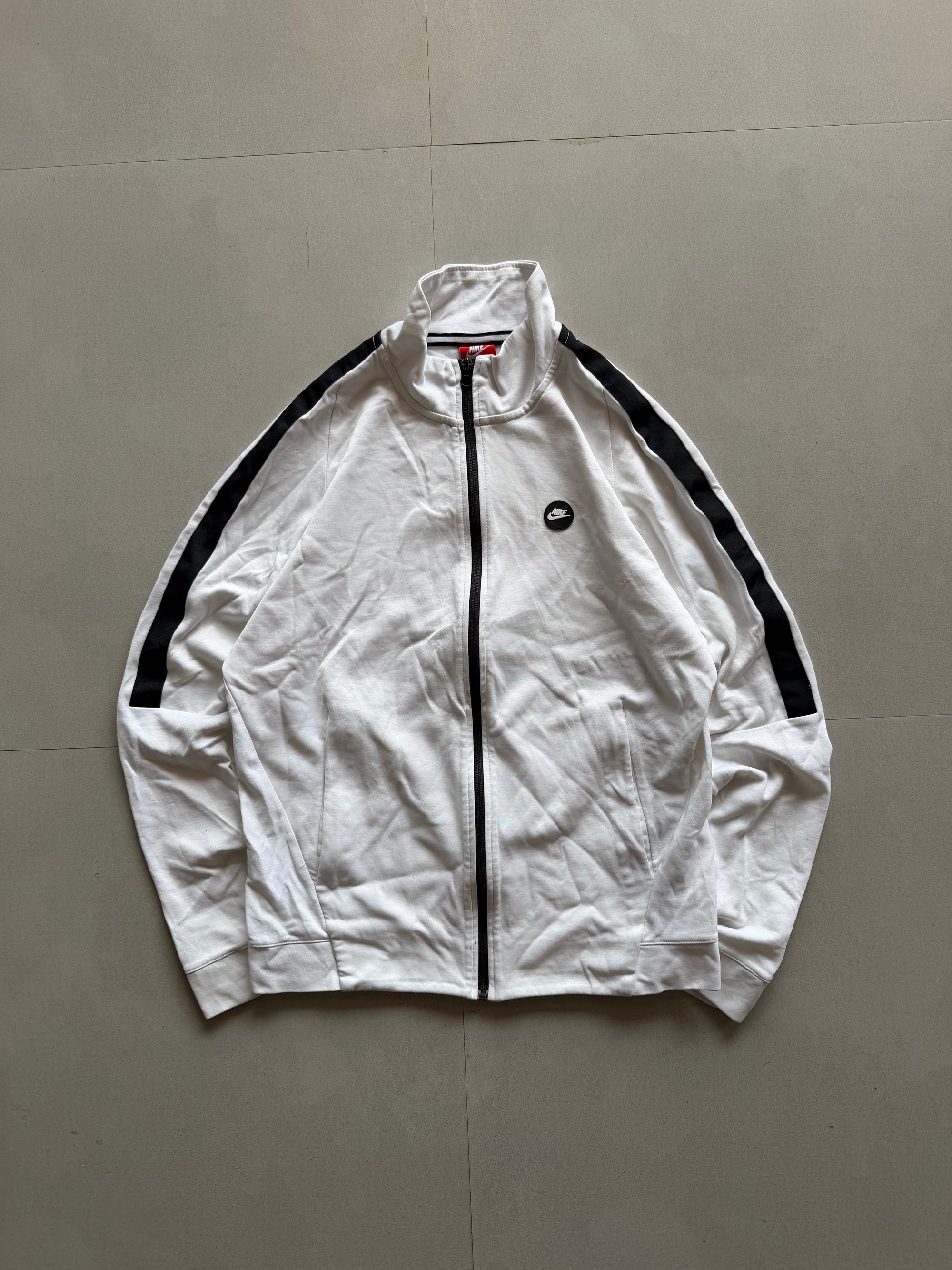 VINTAGE NIKE JACKET - M