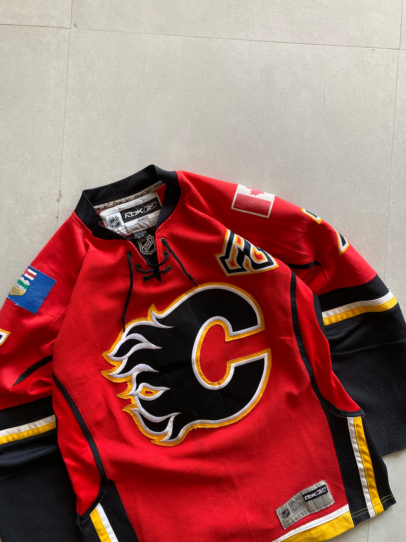 REEBOK CALGARY FLAMES HOCKEY JERSEY - L