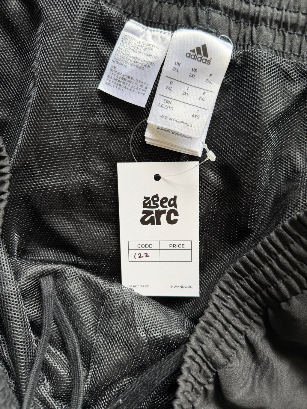 ADIDAS STRIPED TRACK PANT122 - XL