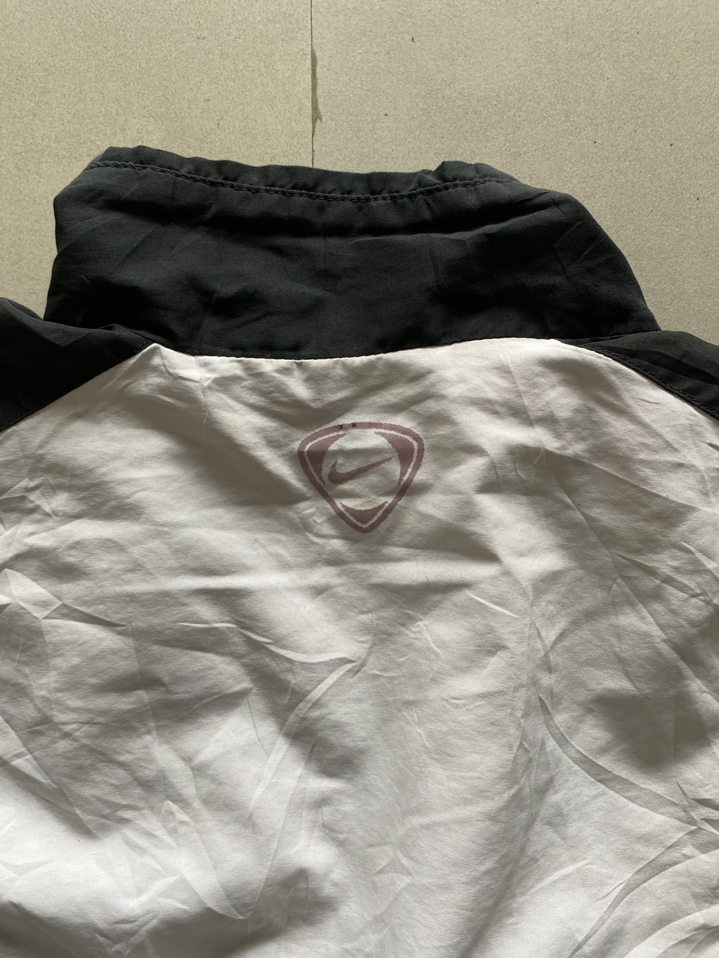 VINTAGE NIKE MANCHESTER UNITED JACKET - L