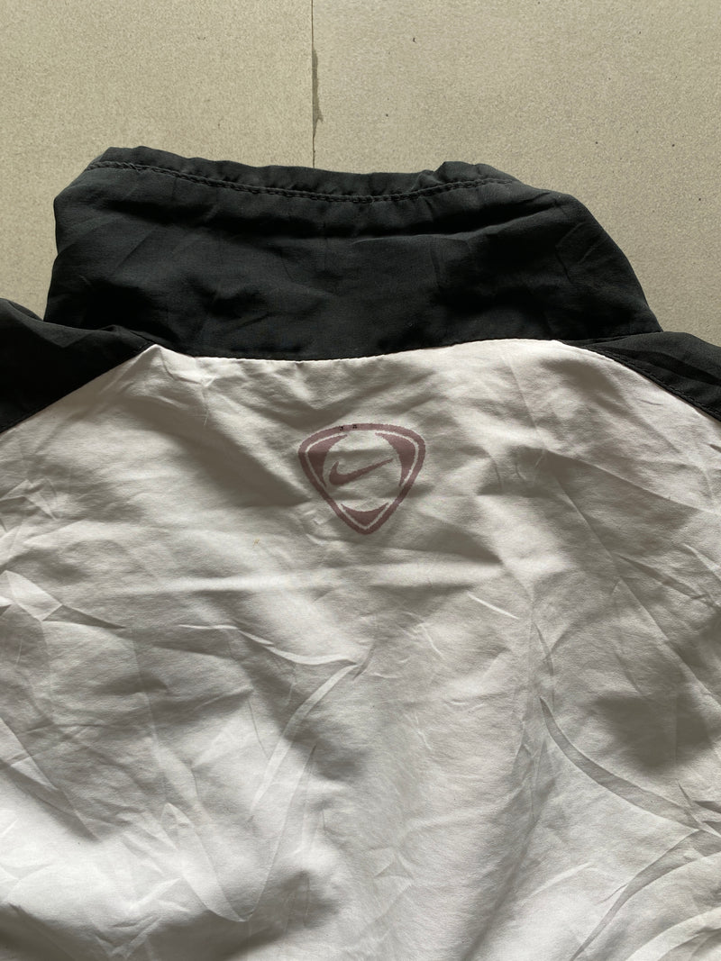 VINTAGE NIKE MANCHESTER UNITED JACKET - L