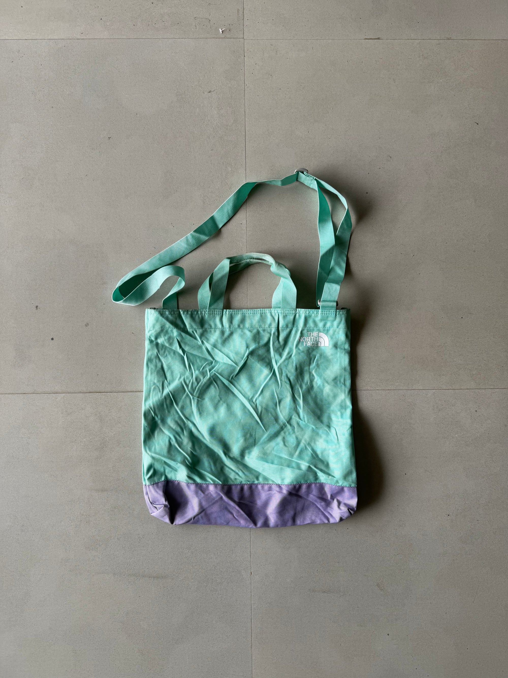 THE NORTH FACE TOTE BAG