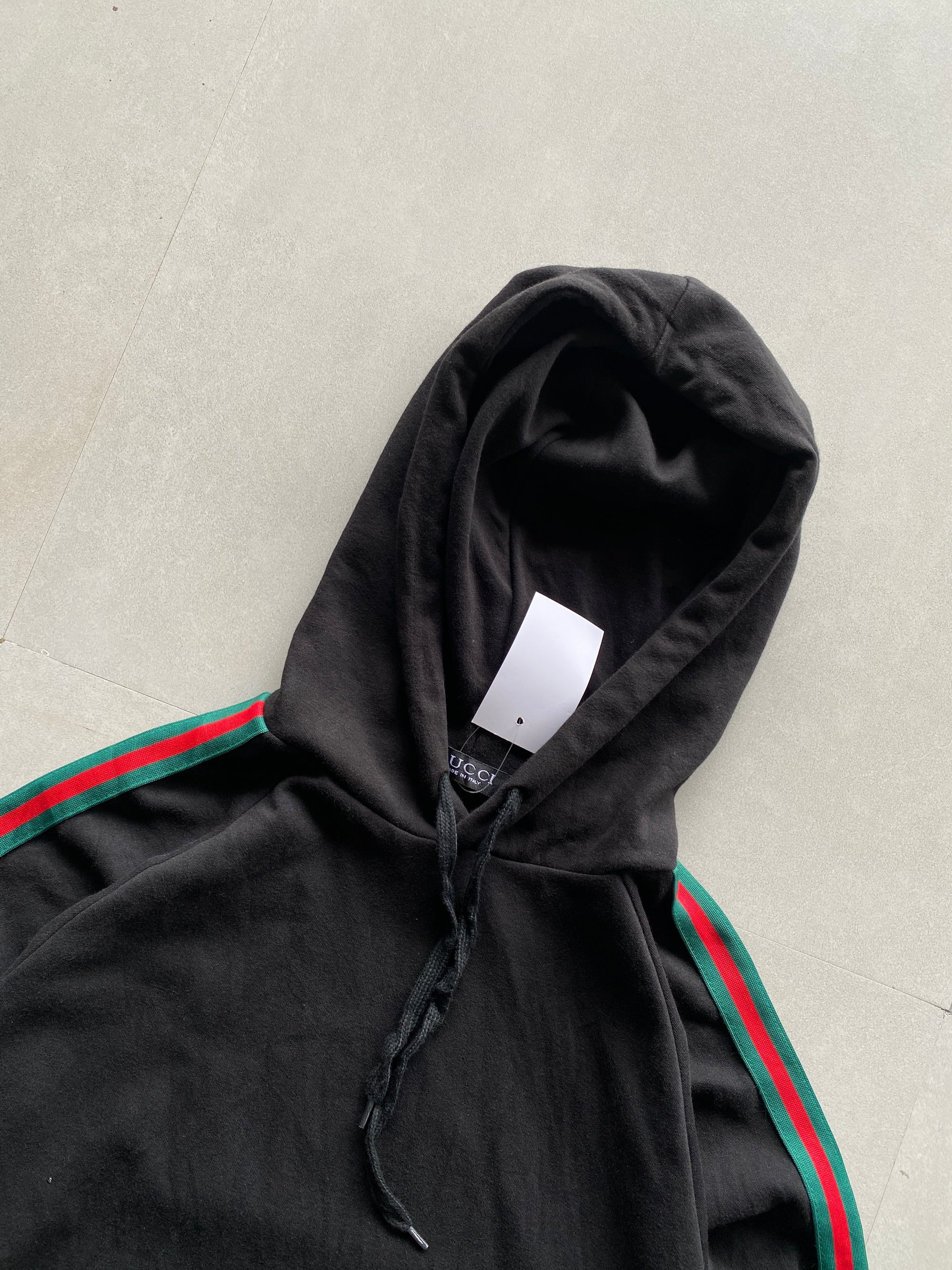 GUCCI HOODIE - M