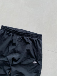 UMBRO TRACK PANT - M