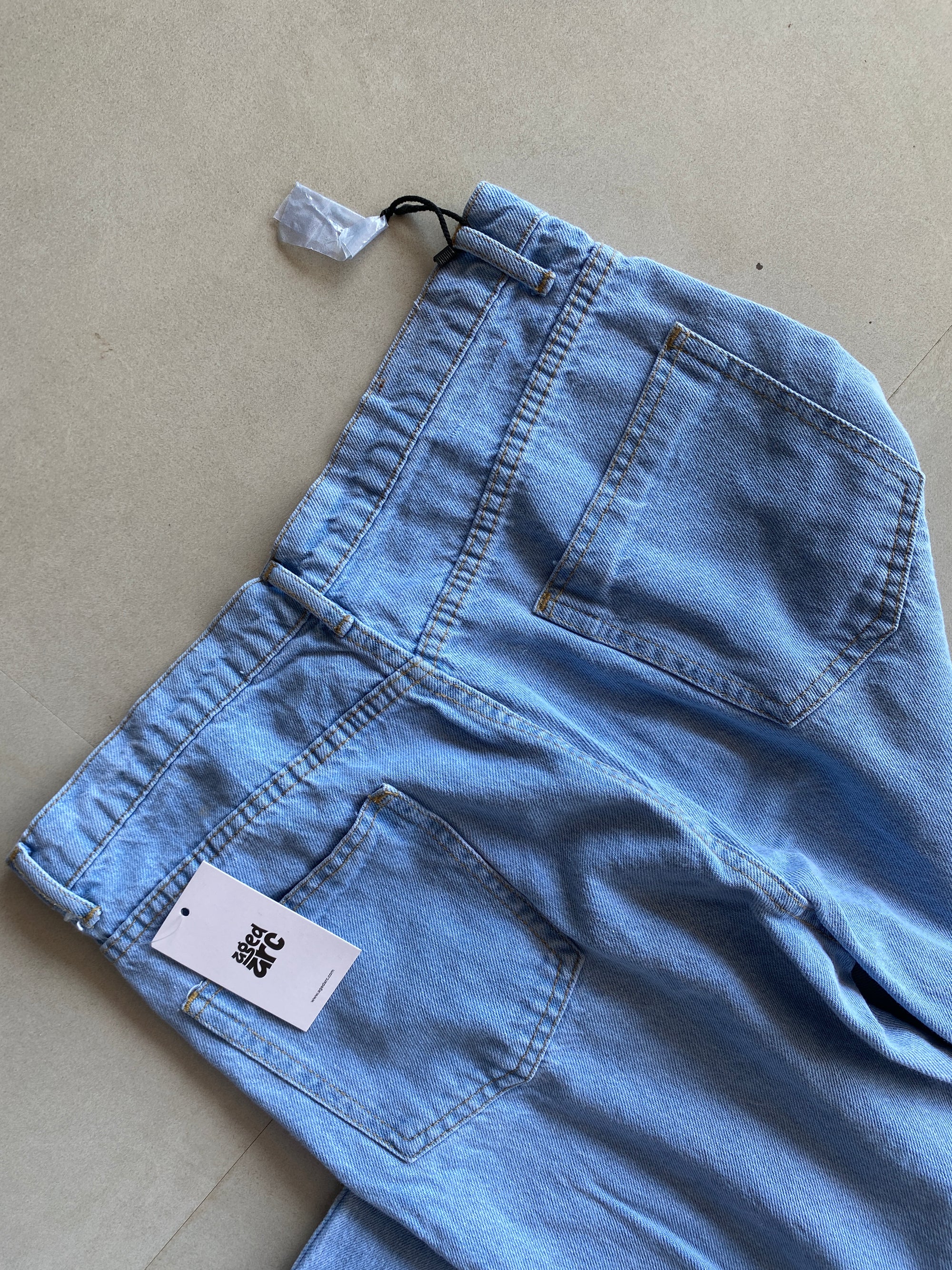 BAGGY DENIM - M