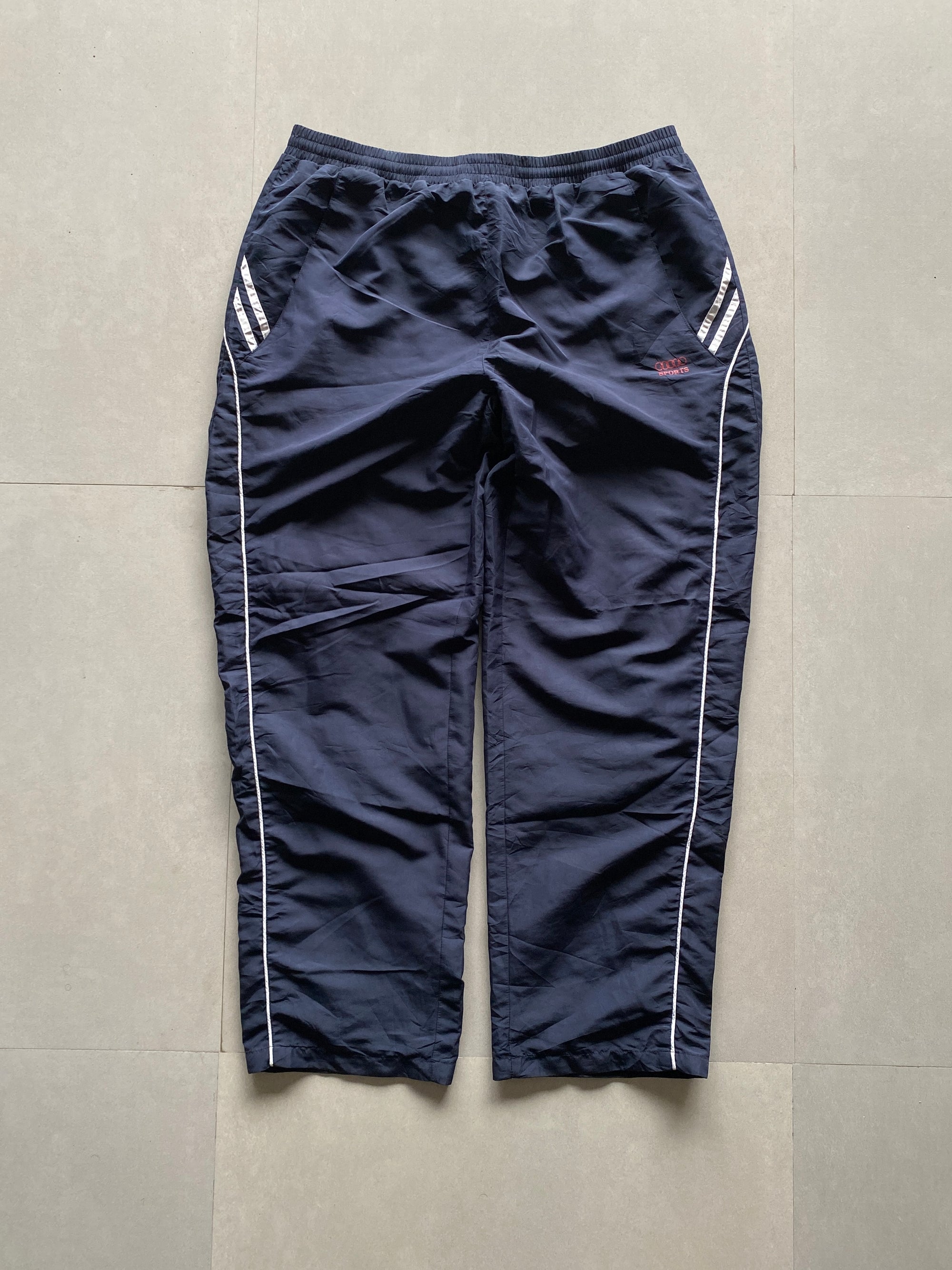 SPORTS BAGGY TRACK PANT - L