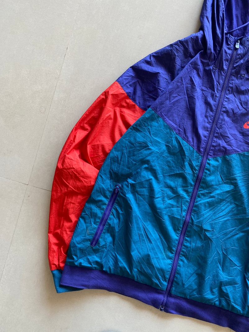 NIKE HOODED JACKET - XL