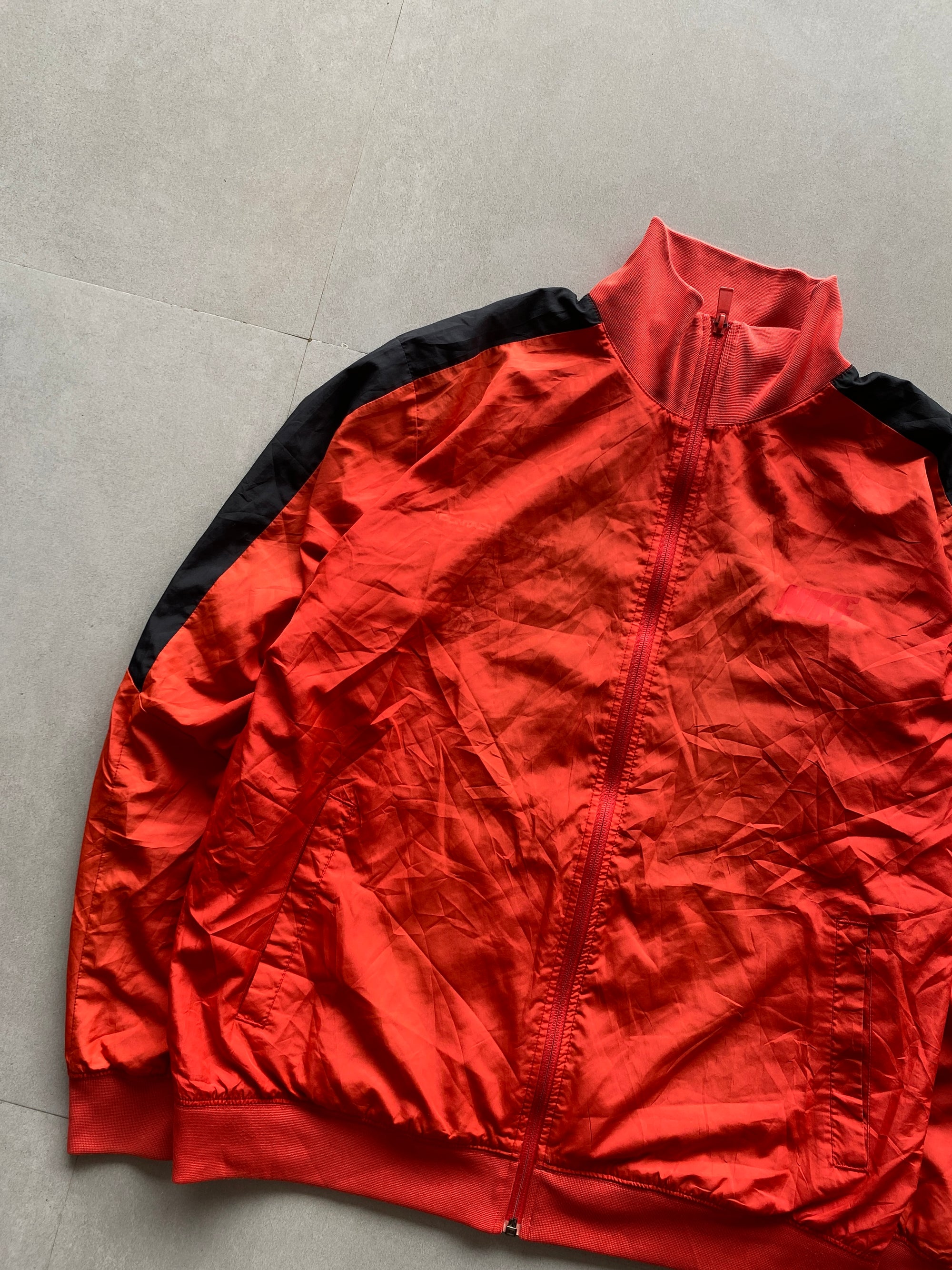 NIKE JACKET - L
