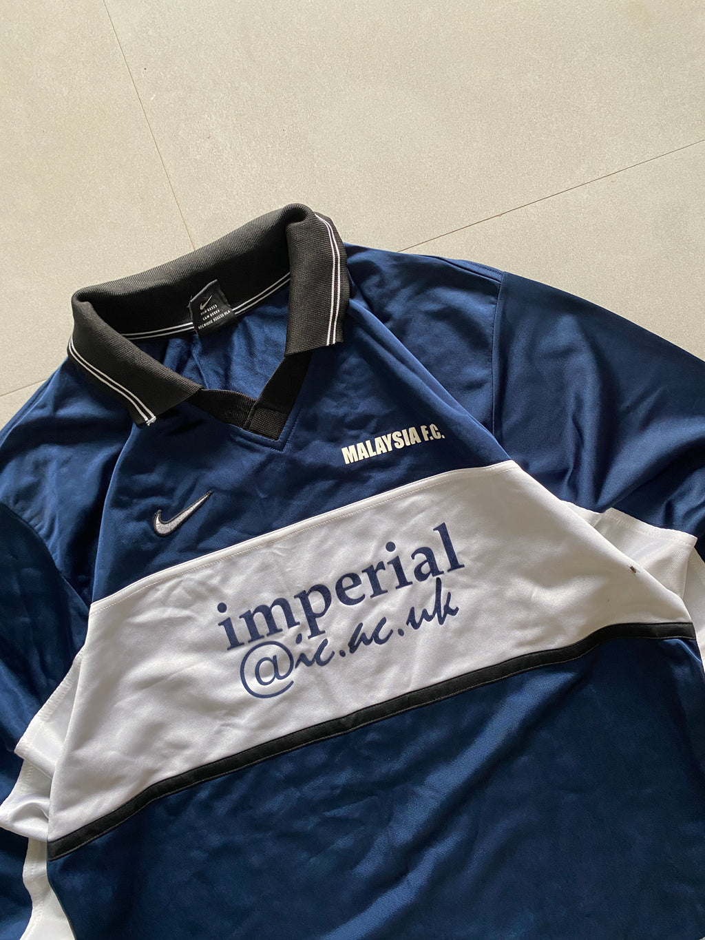 90s NIKE FULL SLEEVE JERSEY - M