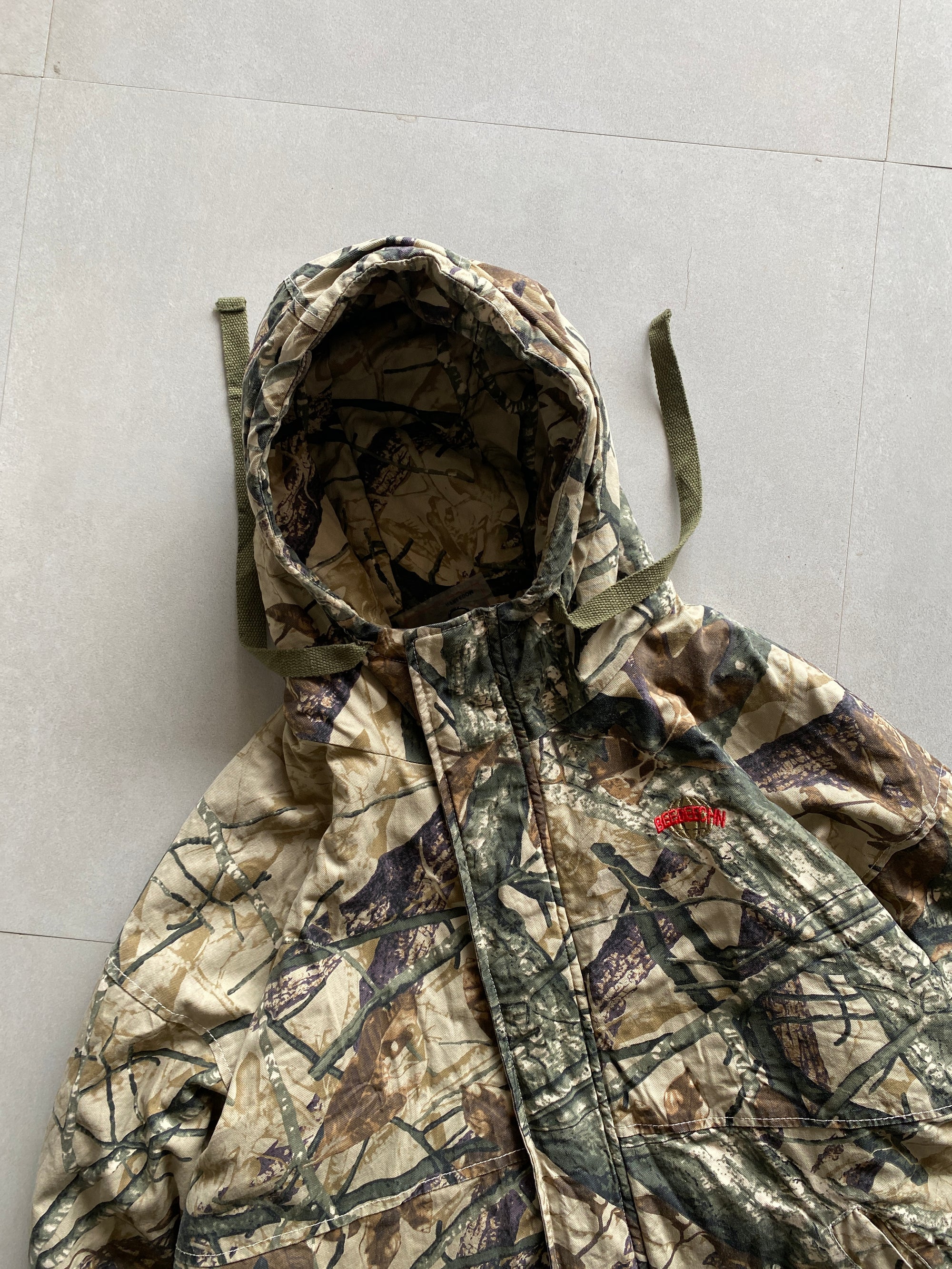 REALTREE HOODED PUFFER JACKET - XL
