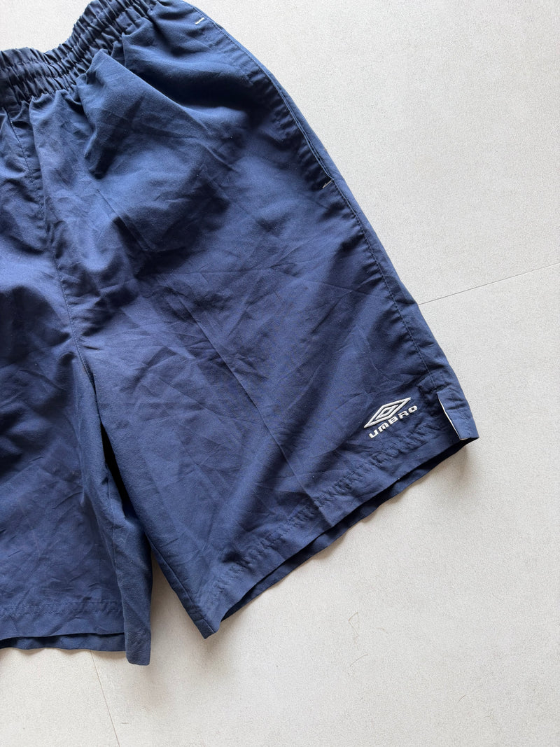 UMBRO BASIC SHORTS - S