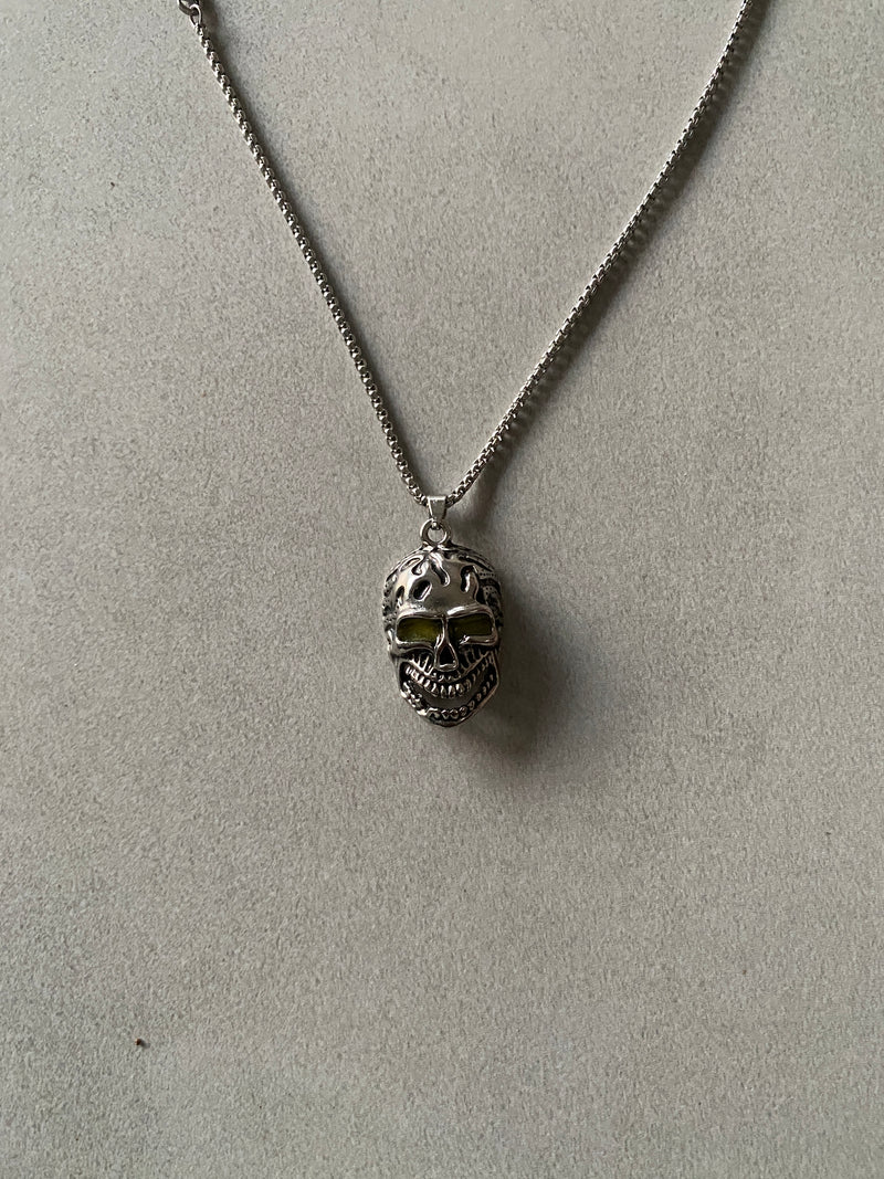SKULL PENDANT CHAIN